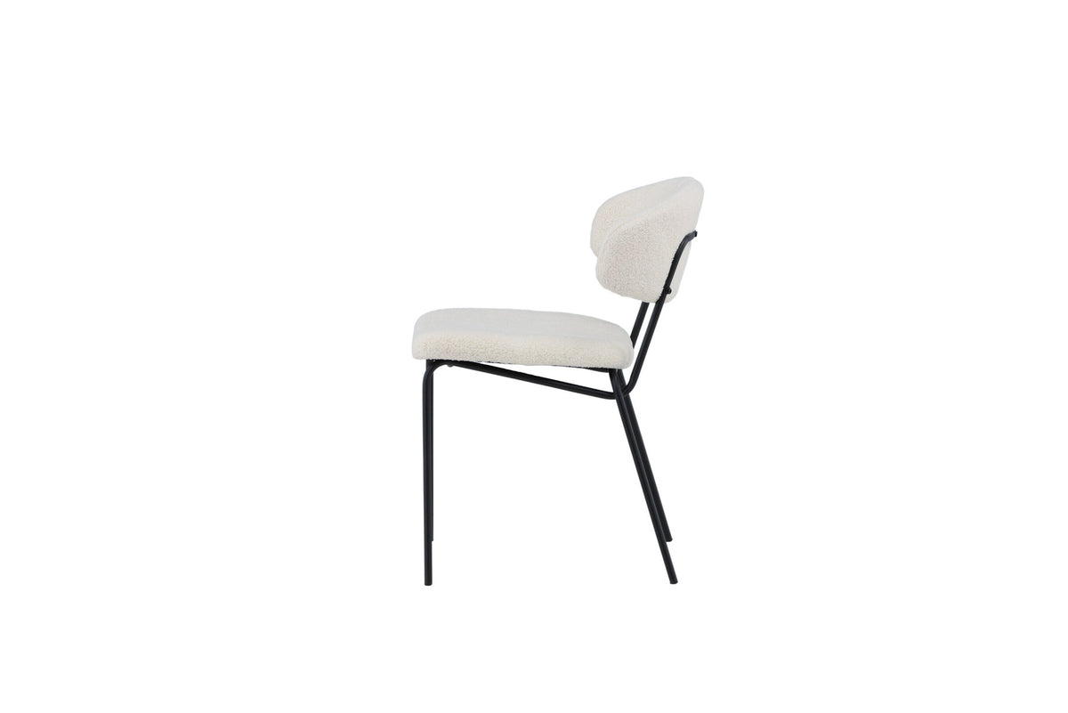 Chico Stuhl in Weiss präsentiert im Onlineshop von KAQTU Design AG. Stuhl ist von Venture Home