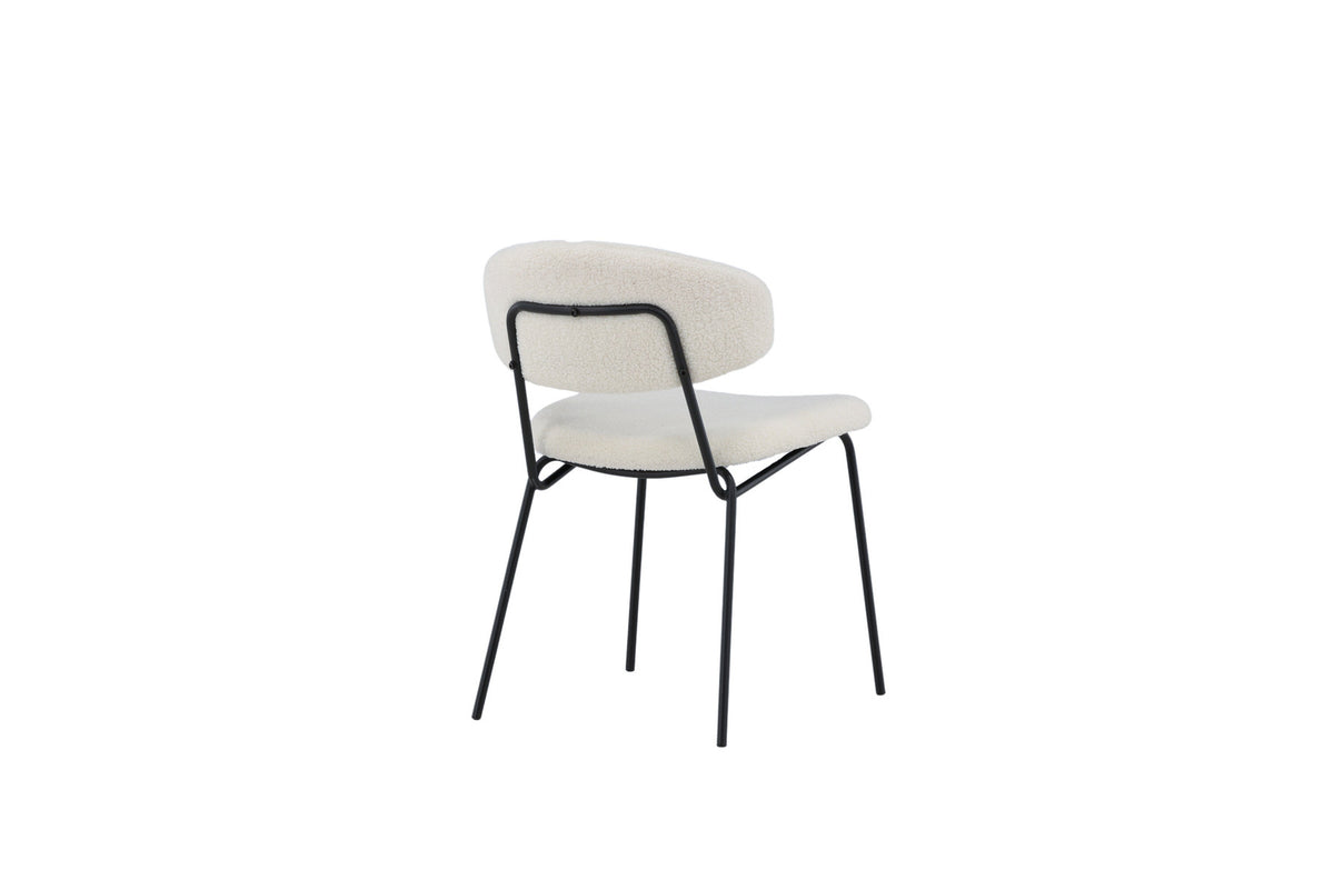 Chico Stuhl in Weiss präsentiert im Onlineshop von KAQTU Design AG. Stuhl ist von Venture Home