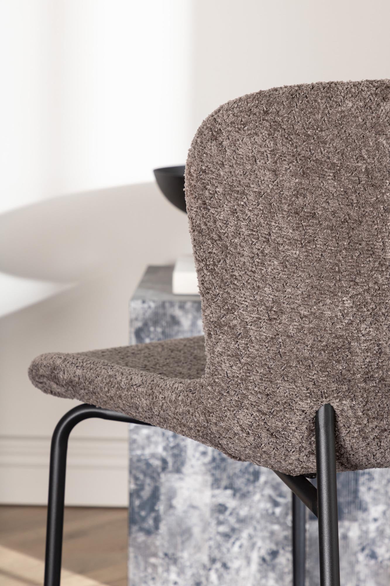 Modesto Stuhl in Dunkelgrau präsentiert im Onlineshop von KAQTU Design AG. Stuhl ist von Venture Home