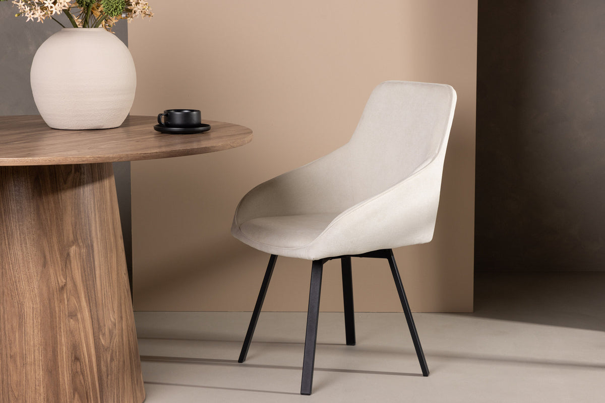 Rosie Drehstuhl in Beige präsentiert im Onlineshop von KAQTU Design AG. Drehstuhl ist von Venture Home