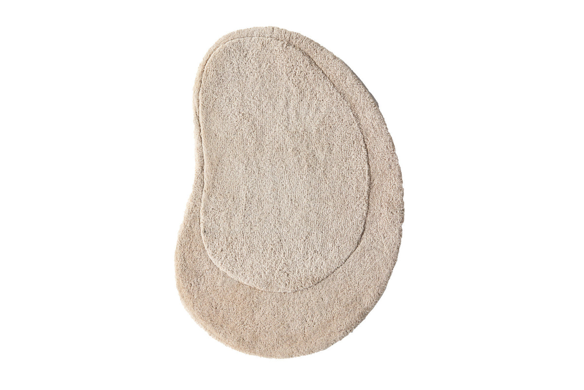 Elvis Teppich in Beige präsentiert im Onlineshop von KAQTU Design AG. Teppich ist von Venture Home