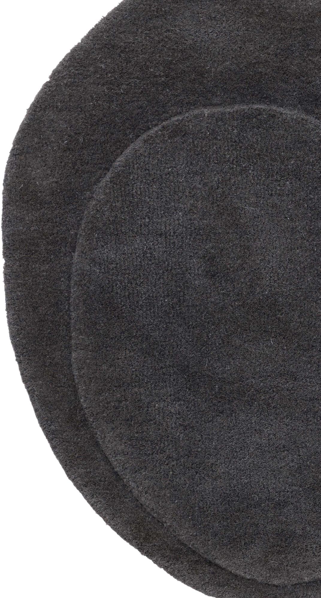 Eleganter Sten Teppich von Venture Home für einladende Flure.