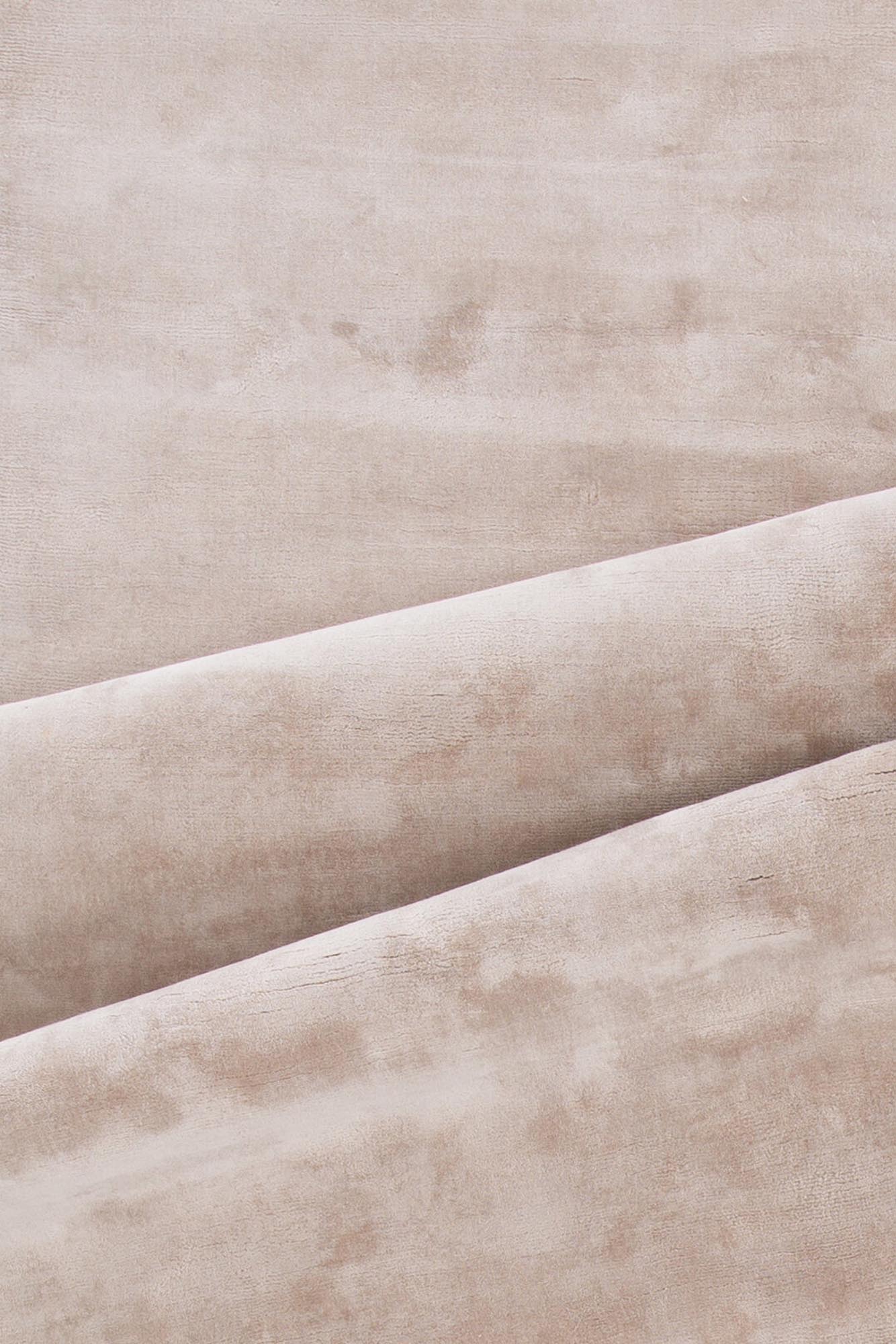 Indra Teppich: Stilvoller Komfort für Ihr Zuhause von Venture Home.