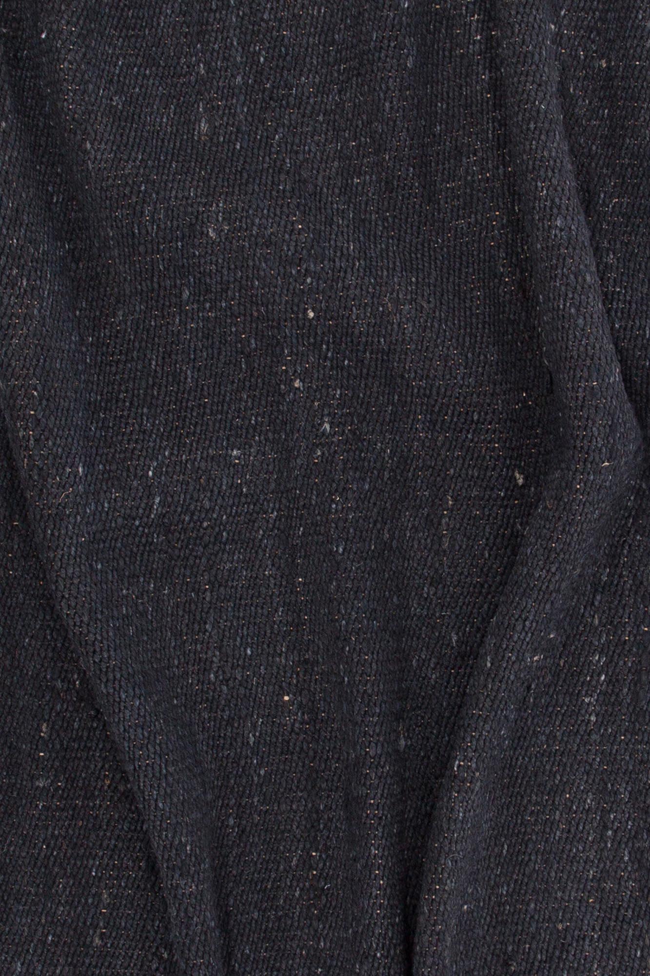 Kali Teppich in Schwarz präsentiert im Onlineshop von KAQTU Design AG. Teppich ist von Venture Home