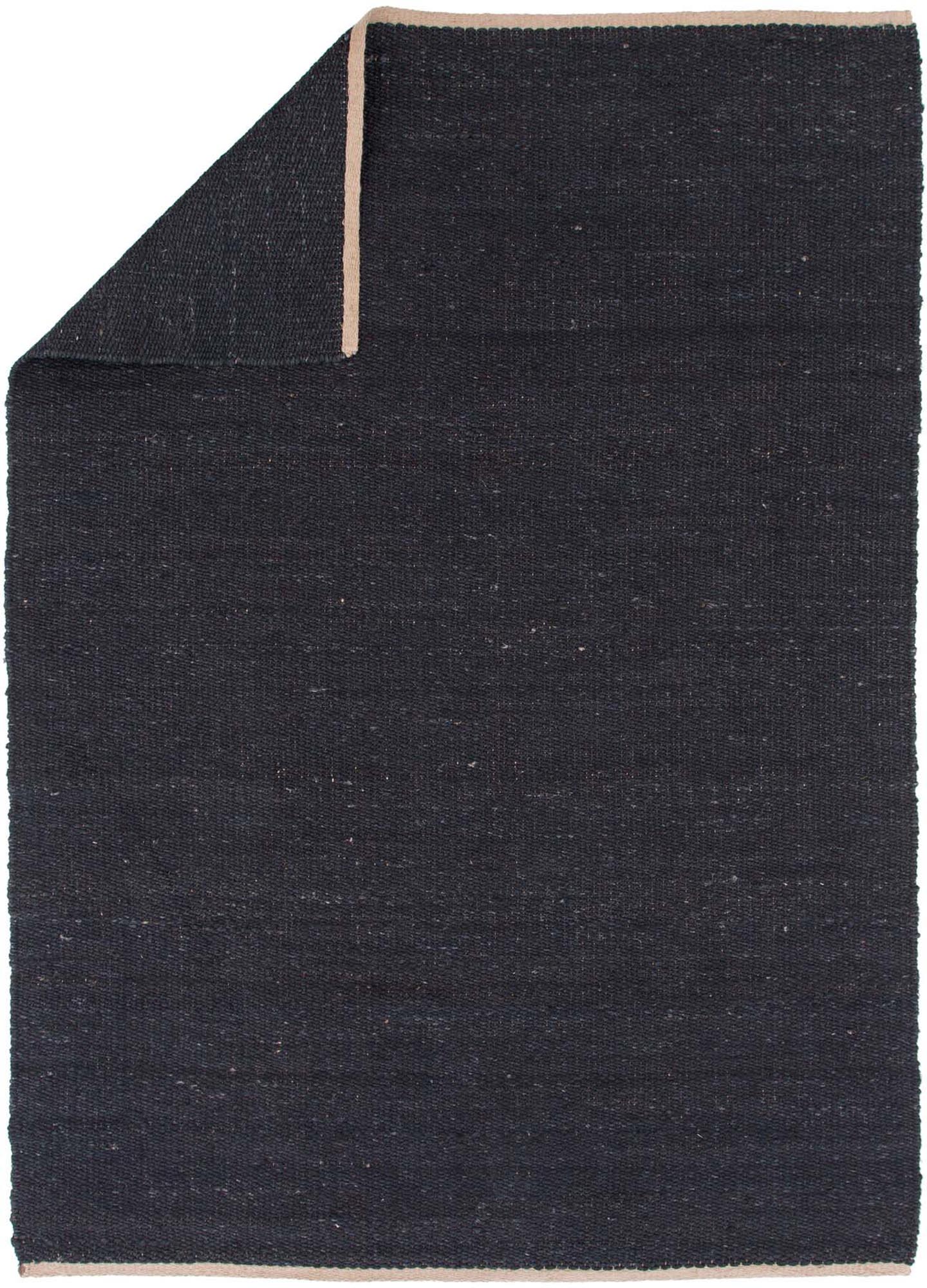 Der Kali Teppich von Venture Home kombiniert robuste Jute mit elegantem Design. Ideal für jeden Raum, sorgt er für Wärme und Stil.