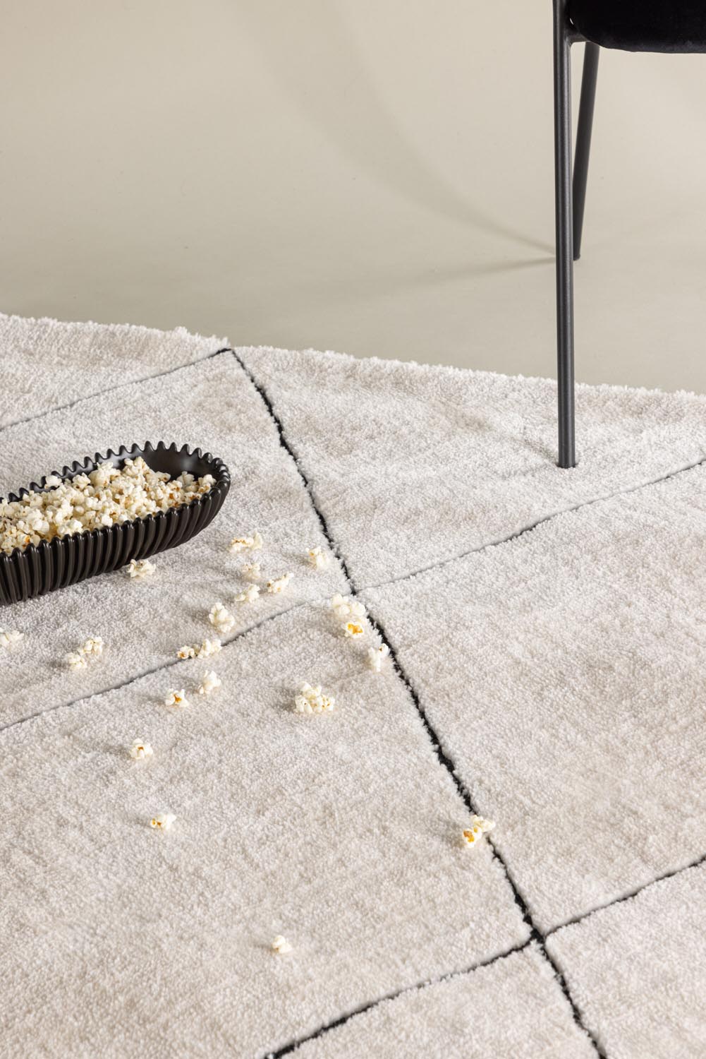 Patrik Teppich in Weiss präsentiert im Onlineshop von KAQTU Design AG. Teppich ist von Venture Home