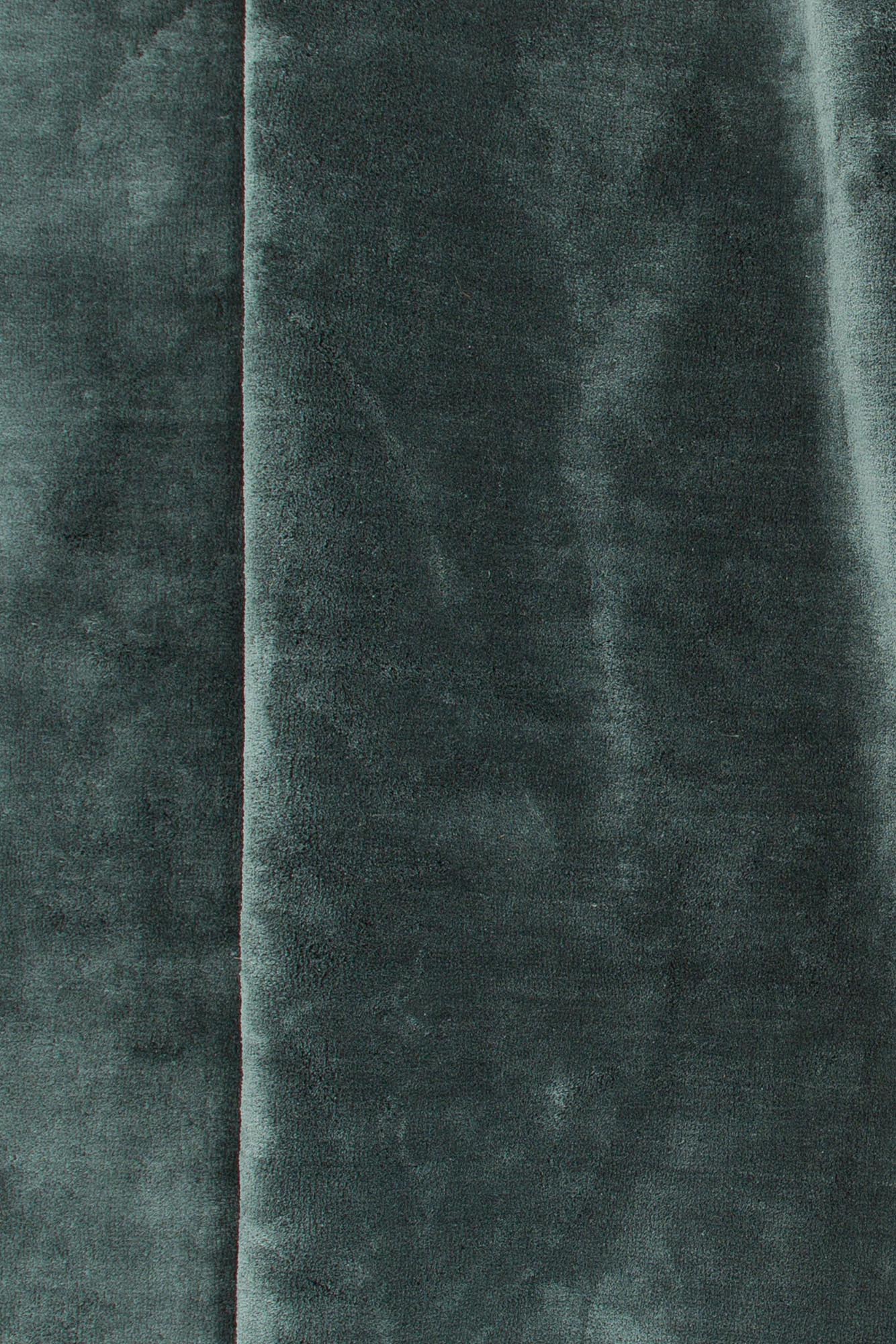 Wunderteppich in Grün präsentiert im Onlineshop von KAQTU Design AG. Teppich ist von Venture Home