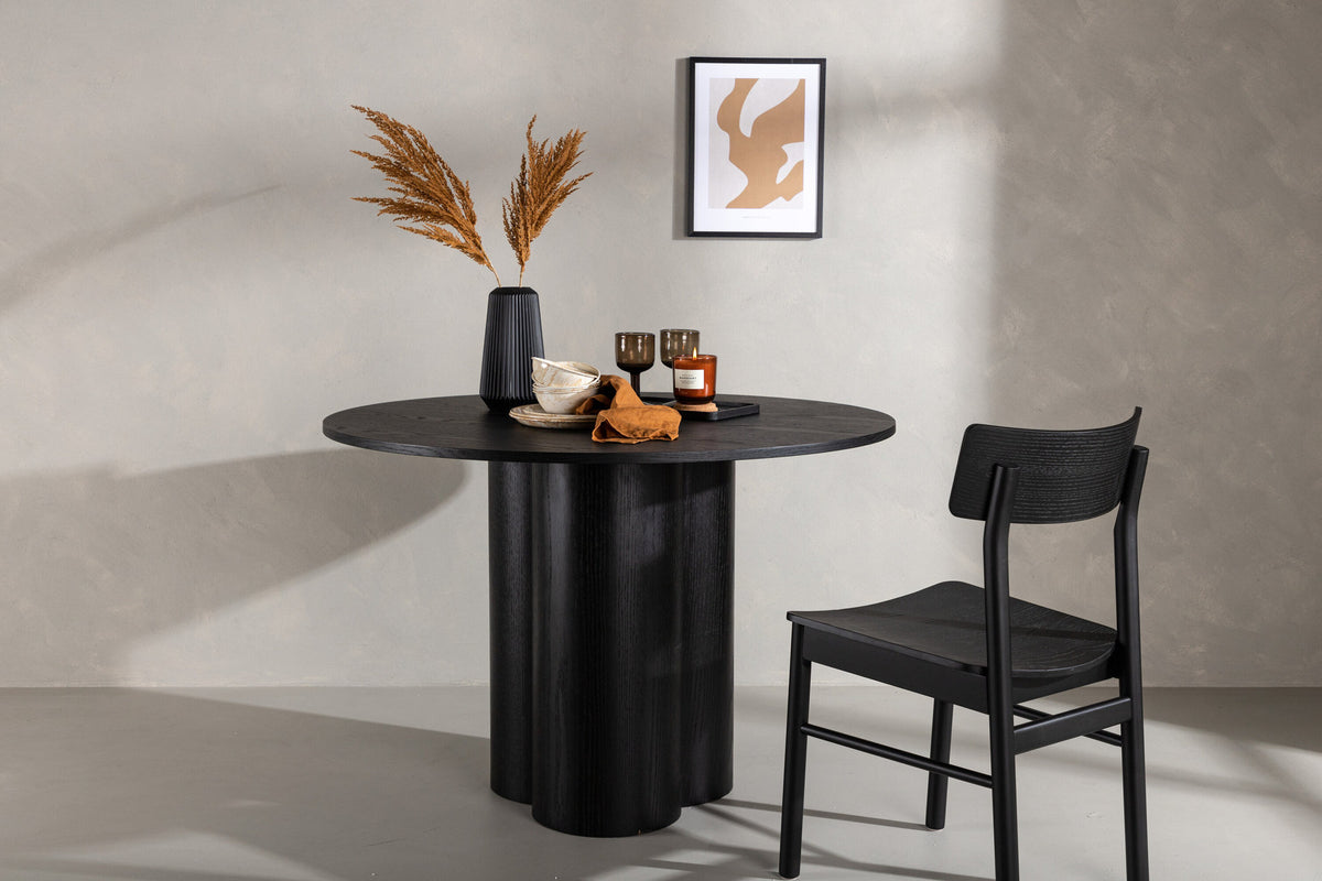 Olivia Esstisch in Schwarz präsentiert im Onlineshop von KAQTU Design AG. Esstisch ist von Venture Home