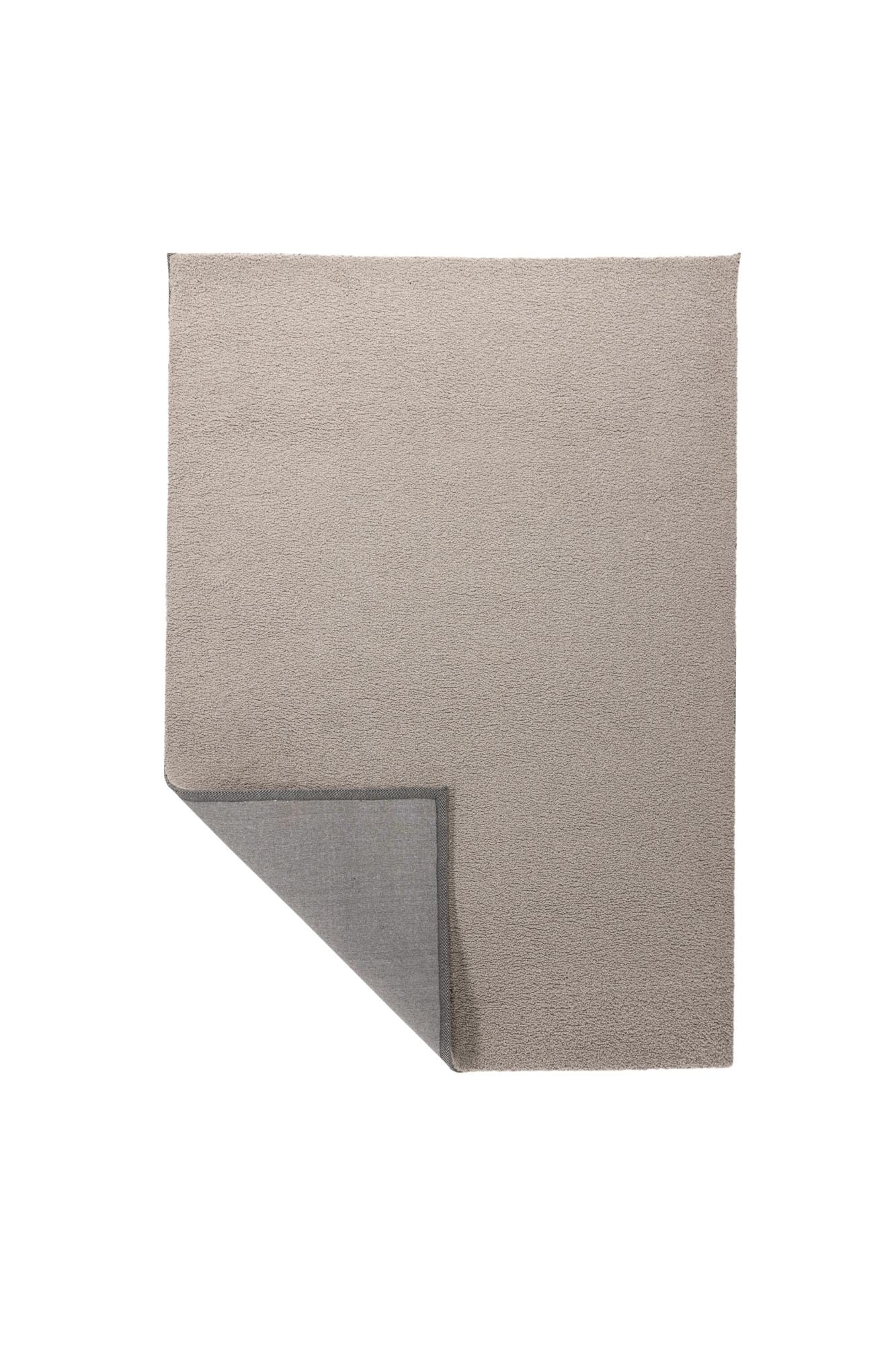 Weicher Teddy-Teppich von Venture Home, perfekt für stilvolle Wohnräume, modernes Design und erstklassige Qualität.