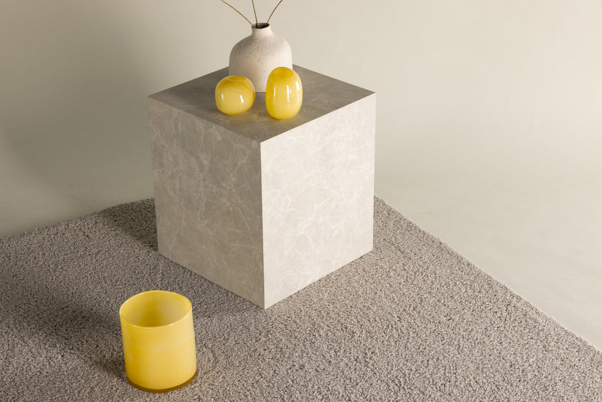 Teddy Teppich in Beige präsentiert im Onlineshop von KAQTU Design AG. Teppich ist von Venture Home