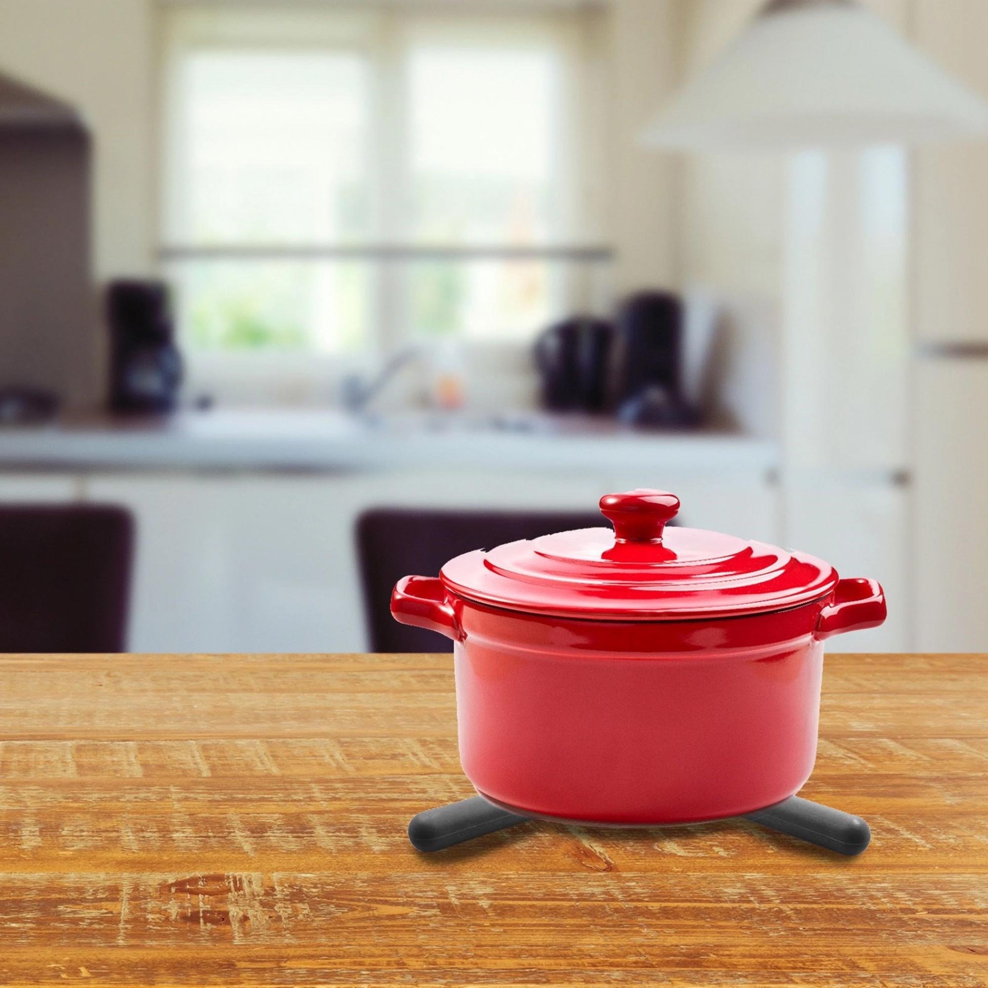 Hitzebeständiger Silikon-Topfuntersetzer von Westmark, rutschfest und langlebig, ideal für heisse Töpfe und Pfannen.