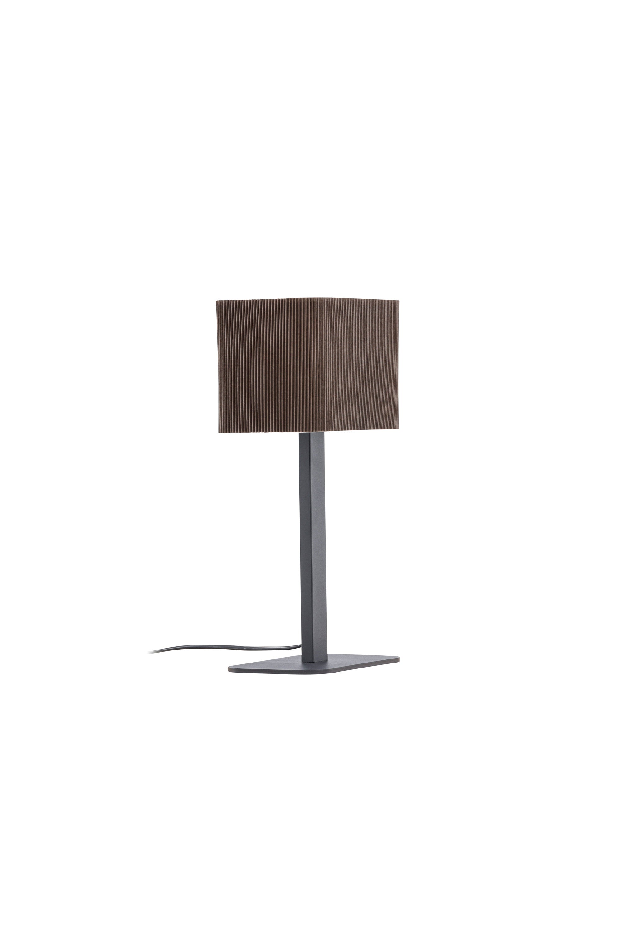 Idre Tischlampe in Mokka präsentiert im Onlineshop von KAQTU Design AG. Tischleuchte ist von Venture Home
