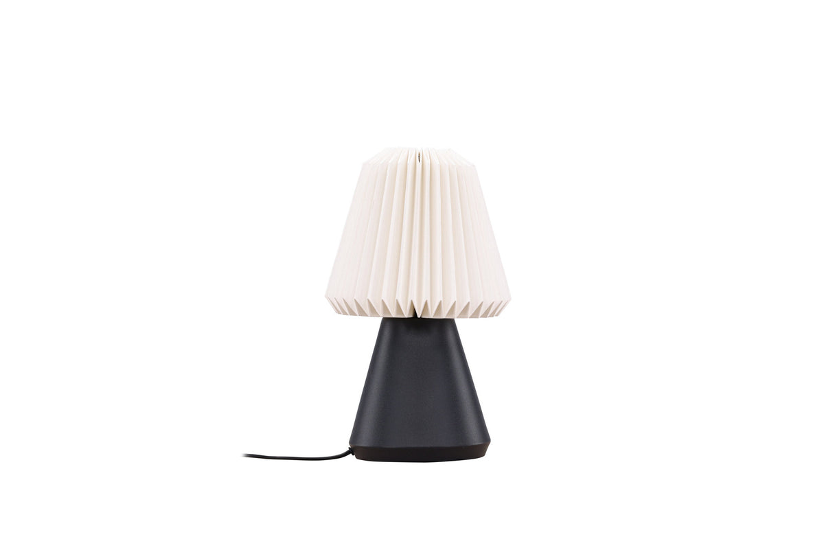 Fjällen Tischlampe in Schwarz präsentiert im Onlineshop von KAQTU Design AG. Tischleuchte ist von Venture Home