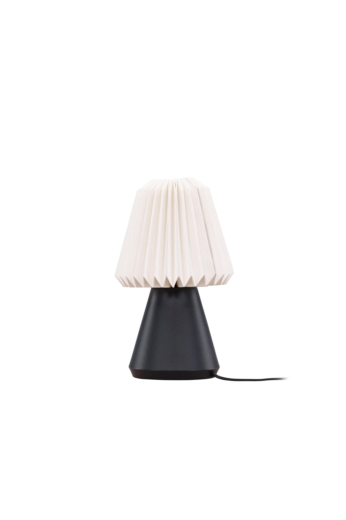 Fjällen Tischlampe in Schwarz präsentiert im Onlineshop von KAQTU Design AG. Tischleuchte ist von Venture Home