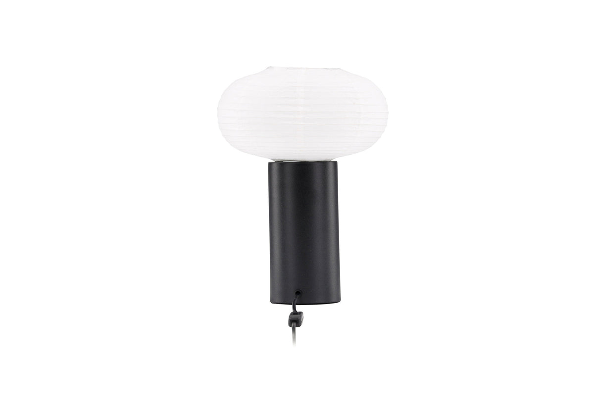 Hovfjället Tischlampe in Schwarz präsentiert im Onlineshop von KAQTU Design AG. Tischleuchte ist von Venture Home
