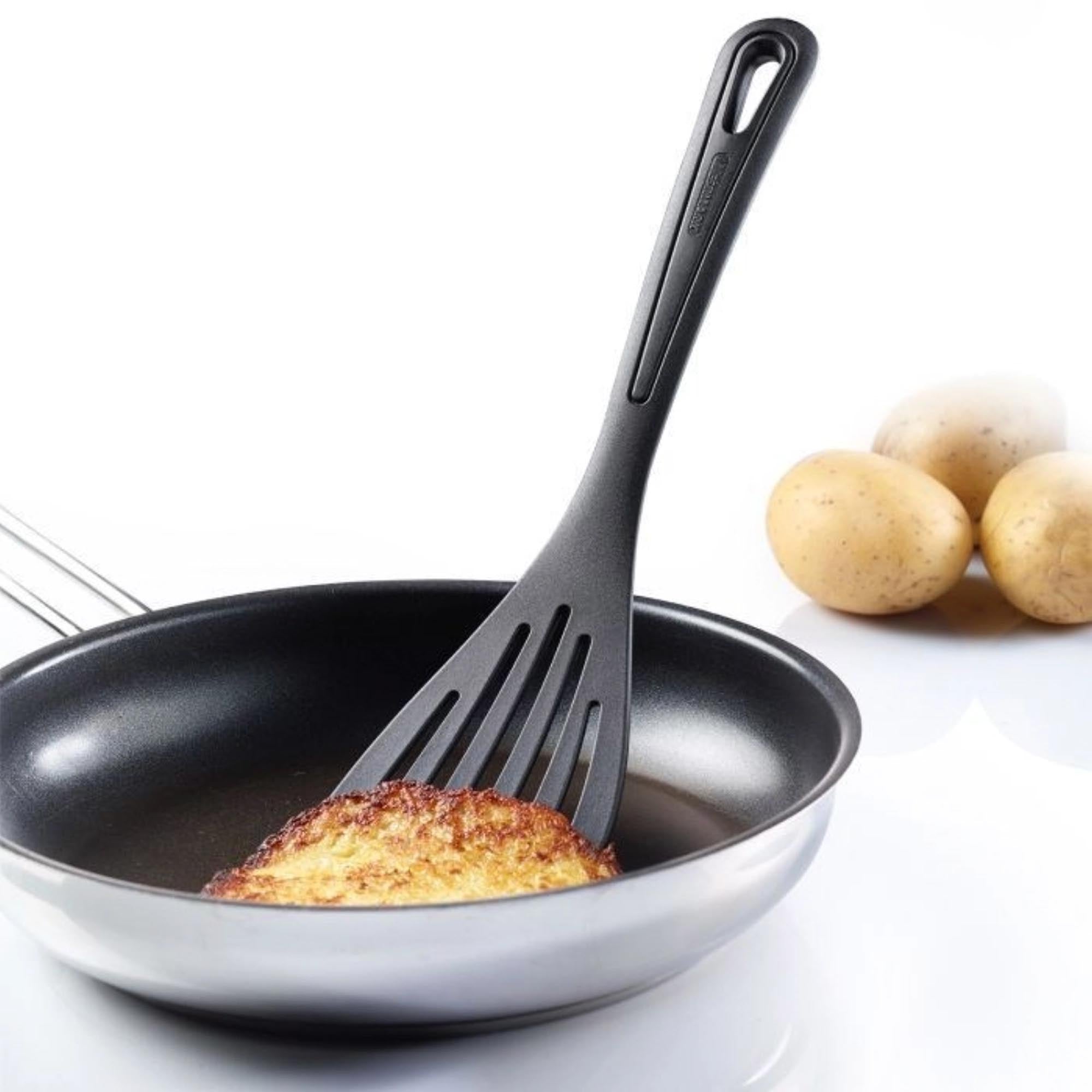 Hochwertiger Pfannenwender Gentle Plus von Westmark: Ideal für beschichtete Pfannen, hitzebeständig, ergonomisch und spülmaschinenfest.