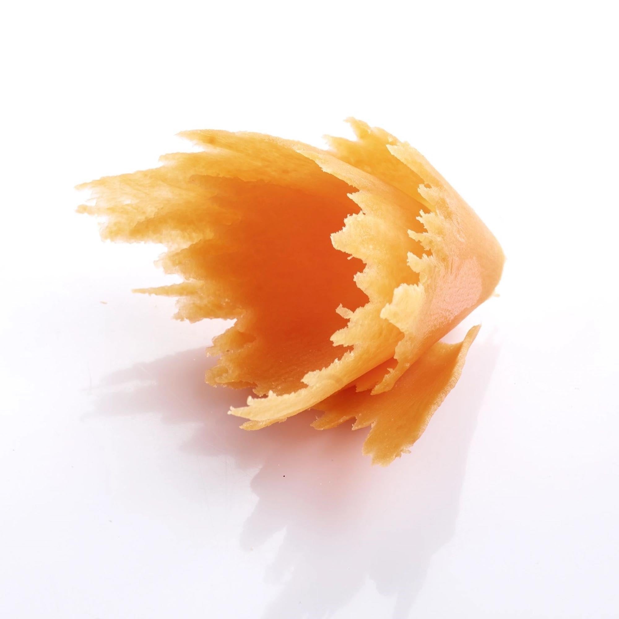 Eleganter Deko-Hobel Gallant von Westmark, ideal für kunstvolle Küchendekorationen und exaktes Hobeln.