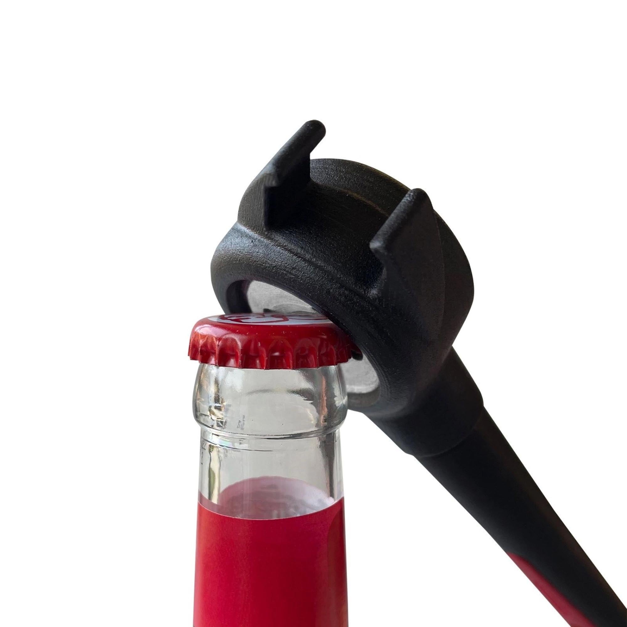 Der Multi-Öffner Gallant von Westmark ist ein universelles Küchenwerkzeug zum Öffnen von Flaschen, Gläsern und Dosen.