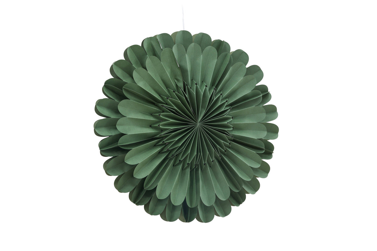 Järvsön Pendelleuchte in Grün präsentiert im Onlineshop von KAQTU Design AG. Pendelleuchte ist von Venture Home