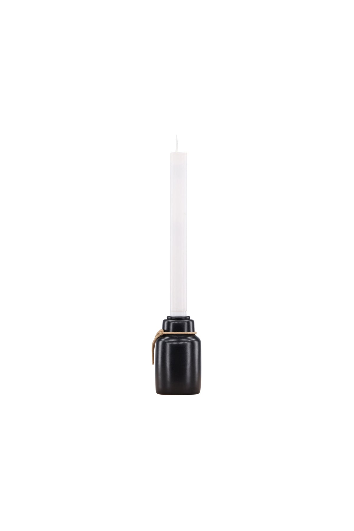 Ulricehamn Kerzenhalter in Schwarz präsentiert im Onlineshop von KAQTU Design AG. Kerzenständer ist von Venture Home