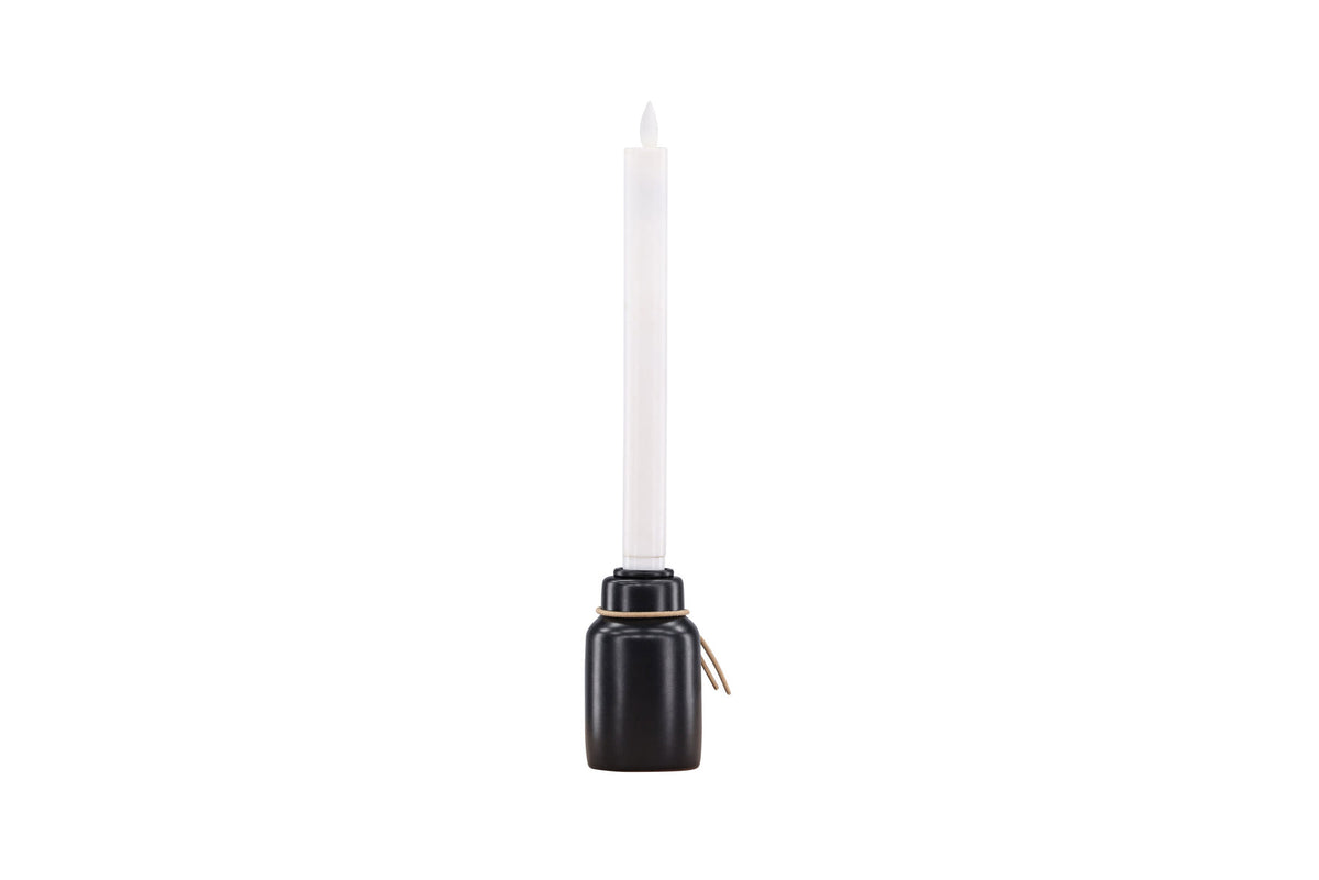 Ulricehamn Kerzenhalter in Schwarz präsentiert im Onlineshop von KAQTU Design AG. Kerzenständer ist von Venture Home