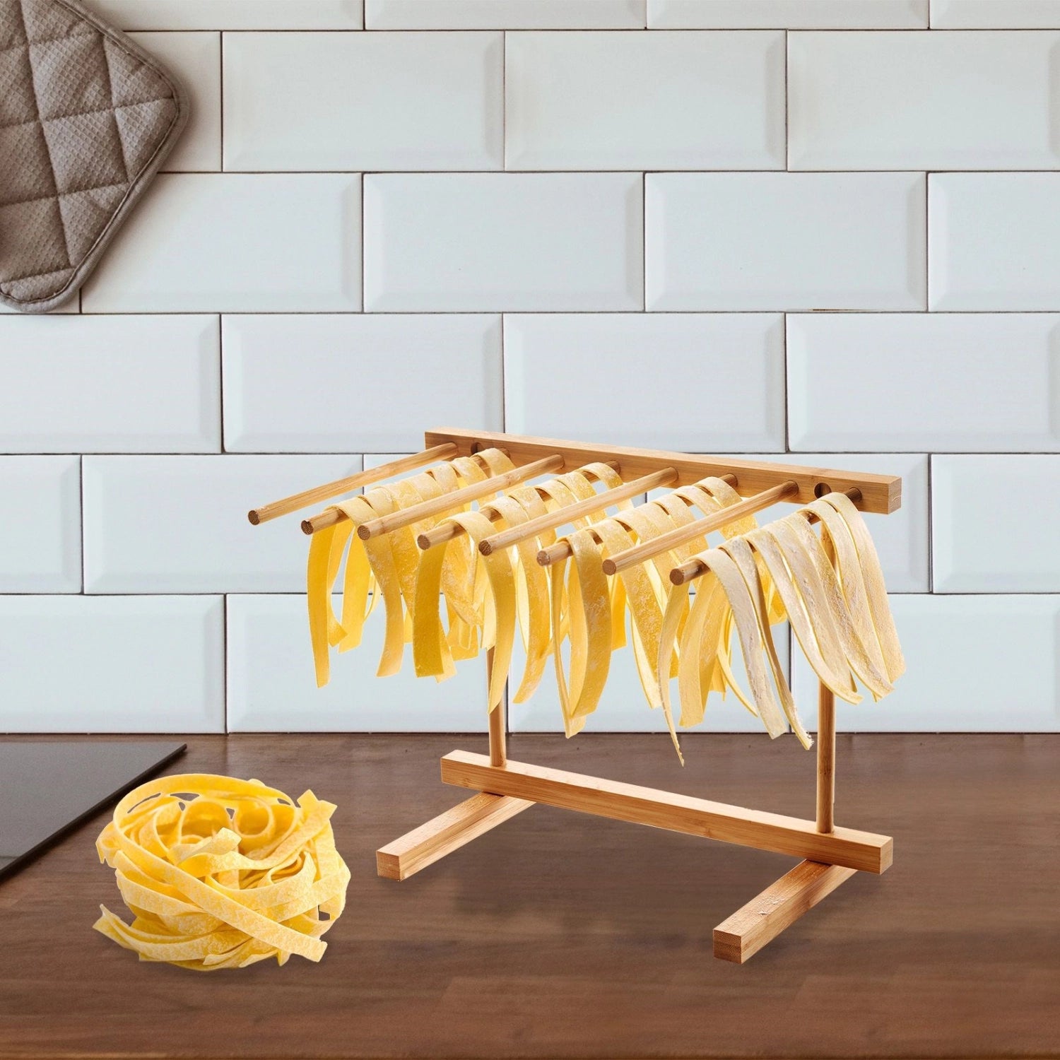 Pasta dryer made of bamboo