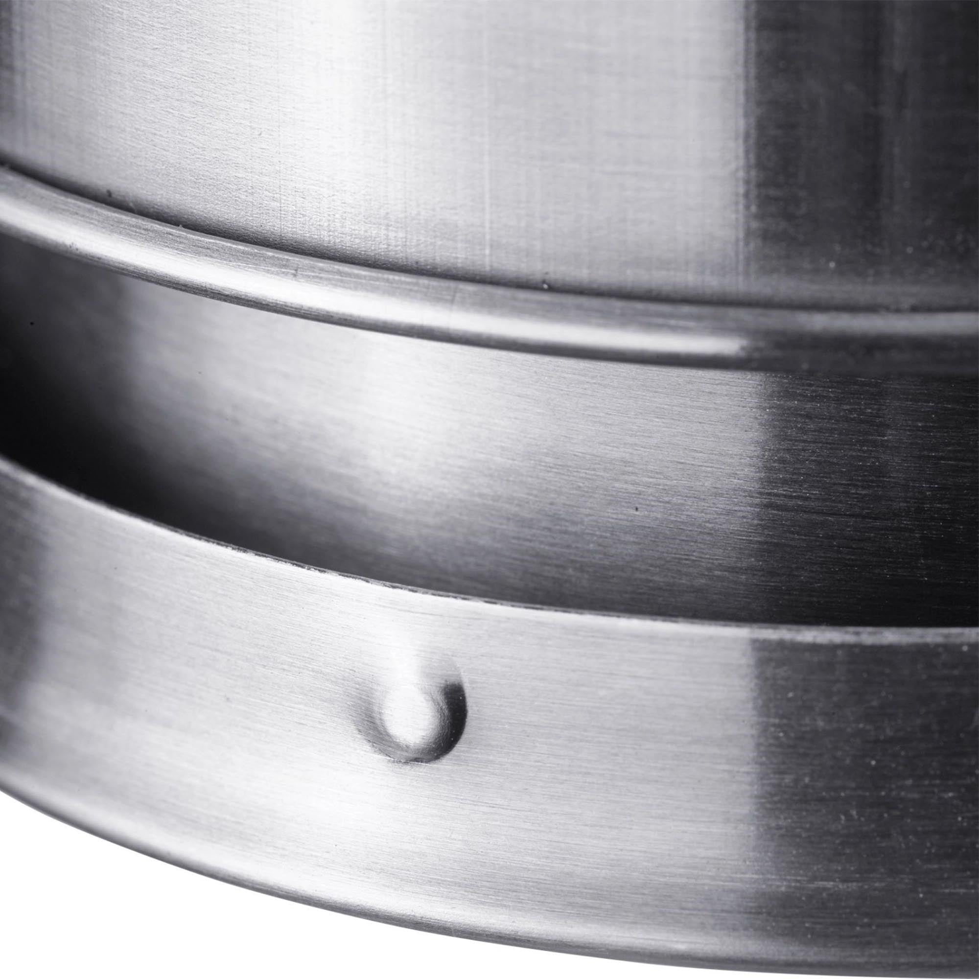 Der 150ml Revivo Trinkbecher von Westmark ist kompakt, langlebig und ideal für unterwegs. Perfekt für Reisen und Outdoor-Aktivitäten.