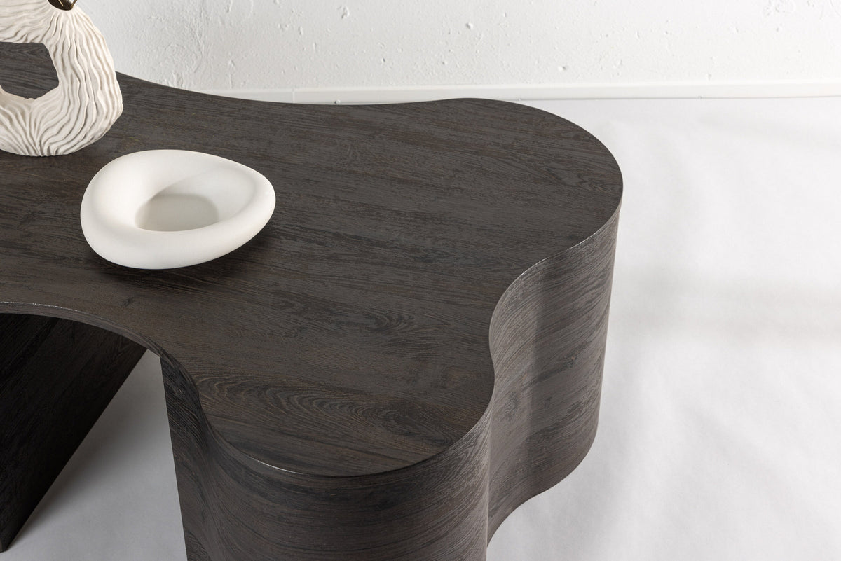 Larvik Coffee Tisch in Mokka präsentiert im Onlineshop von KAQTU Design AG. Beistelltisch ist von Venture Home