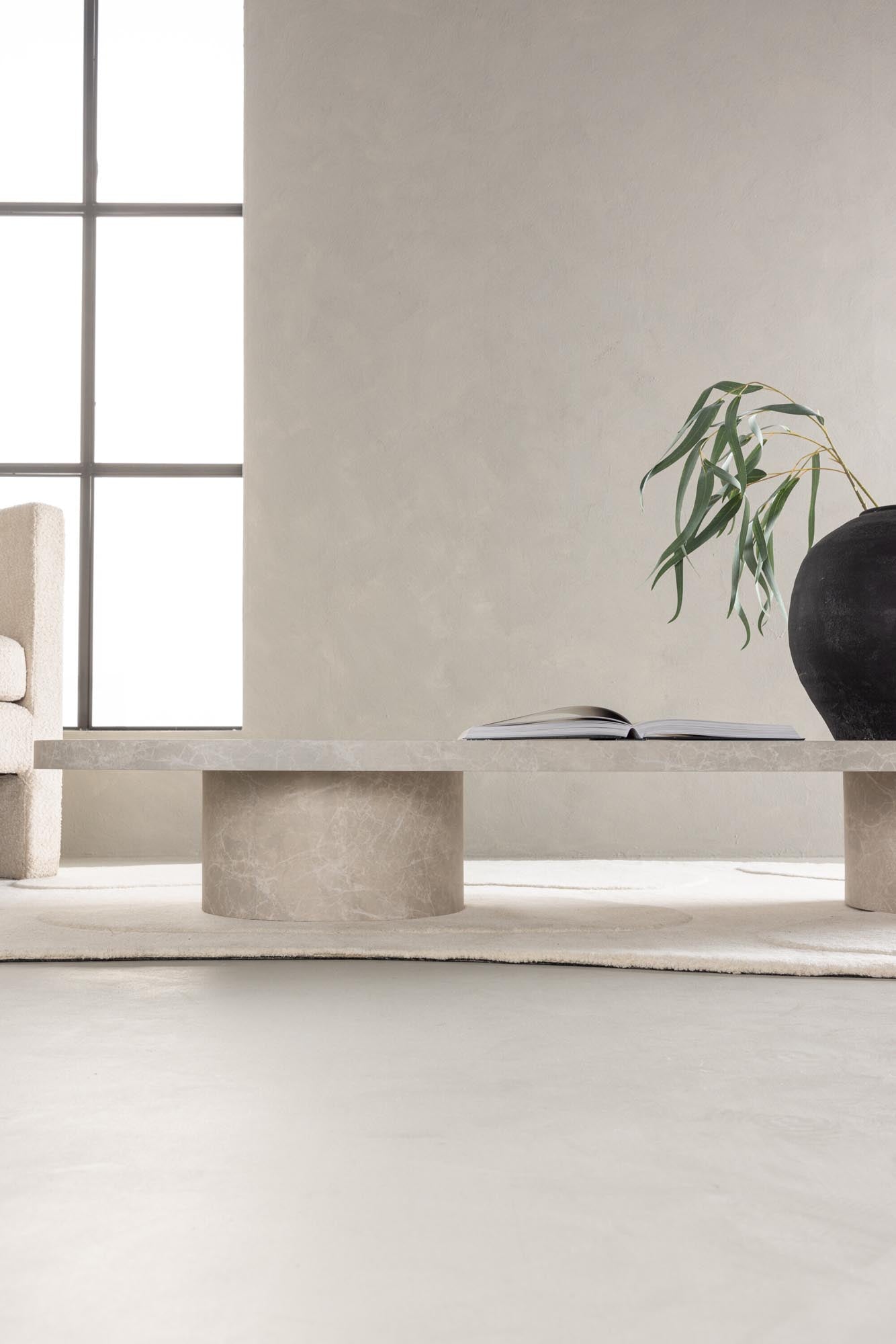 Eleganter Sofatisch Narvik von Venture Home, modernes Design, ideal für stilvolle und praktische Wohnräume.