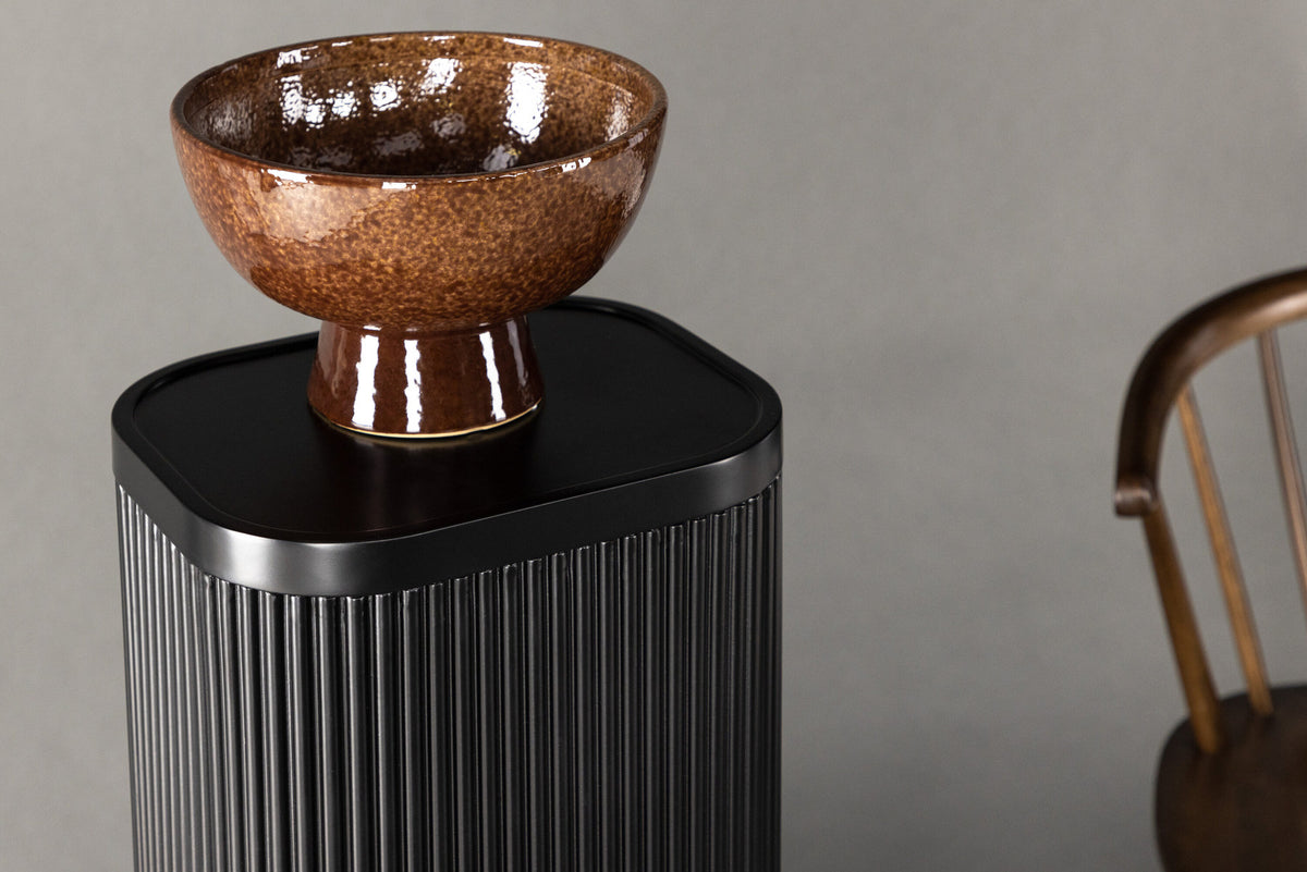 Lenox Beistelltisch in Schwarz präsentiert im Onlineshop von KAQTU Design AG. Beistelltisch ist von Venture Home