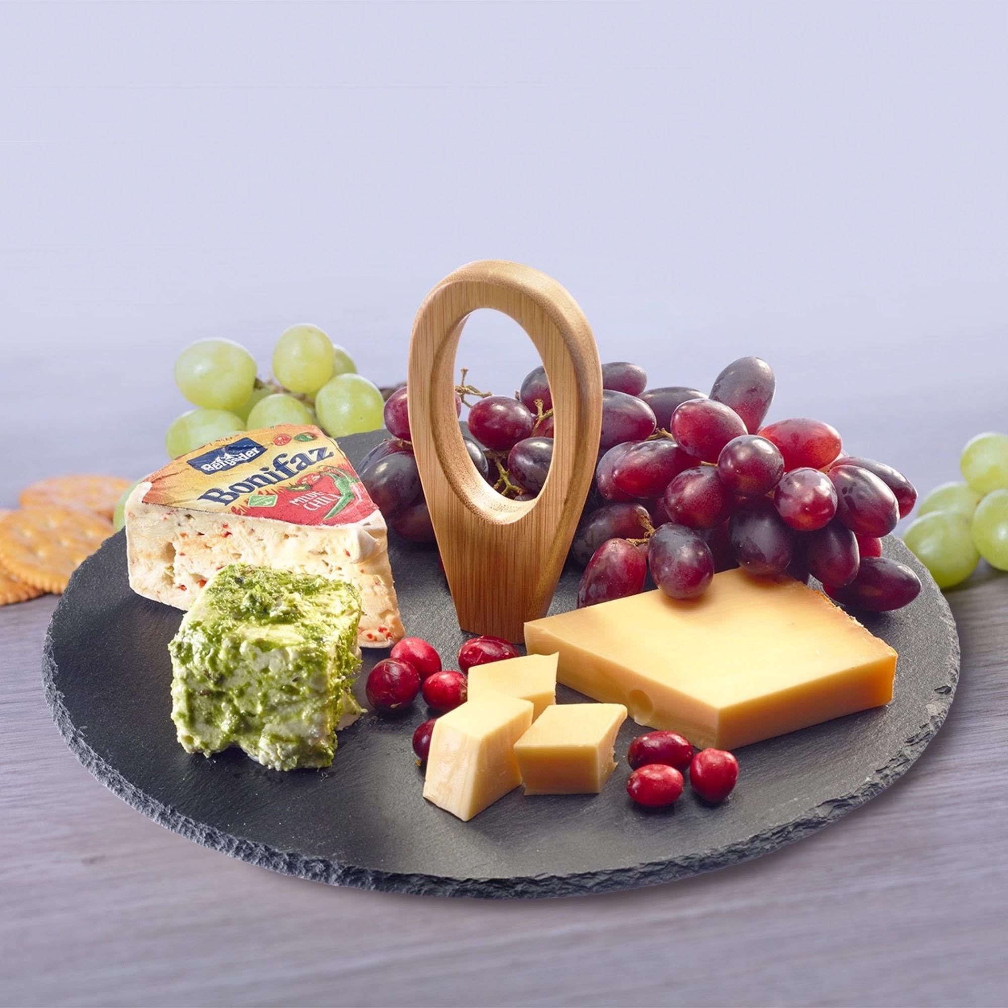 Runde Servierplatte von Westmark, 30 cm Durchmesser, ideal für Tapas und Snacks, robust und stilvoll für gesellige Momente.