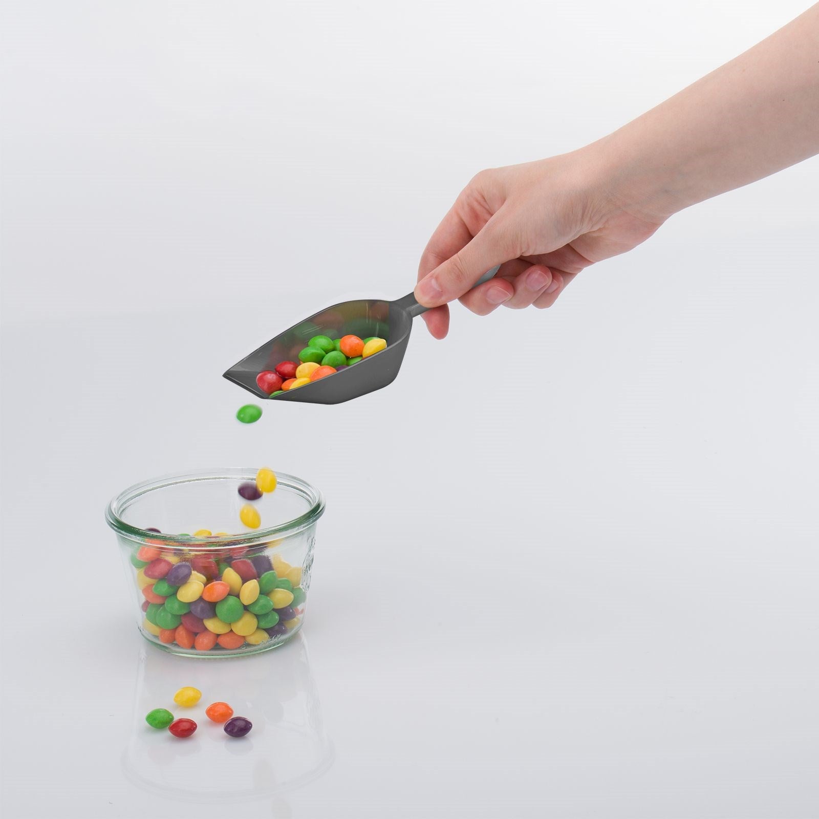 3er Set Kunststoffschaufeln Halvar von Westmark, 55ml, perfekt für präzises Abmessen in Küche und Haushalt, robust und benutzerfreundlich.