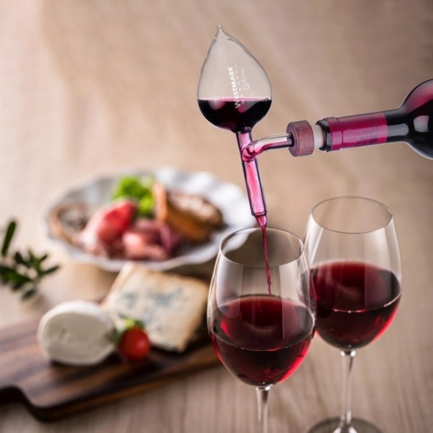 Praktischer Portionierer Gourmet 150ml von Westmark, ideal zum präzisen Ausgießen von Flüssigkeiten in der Küche.