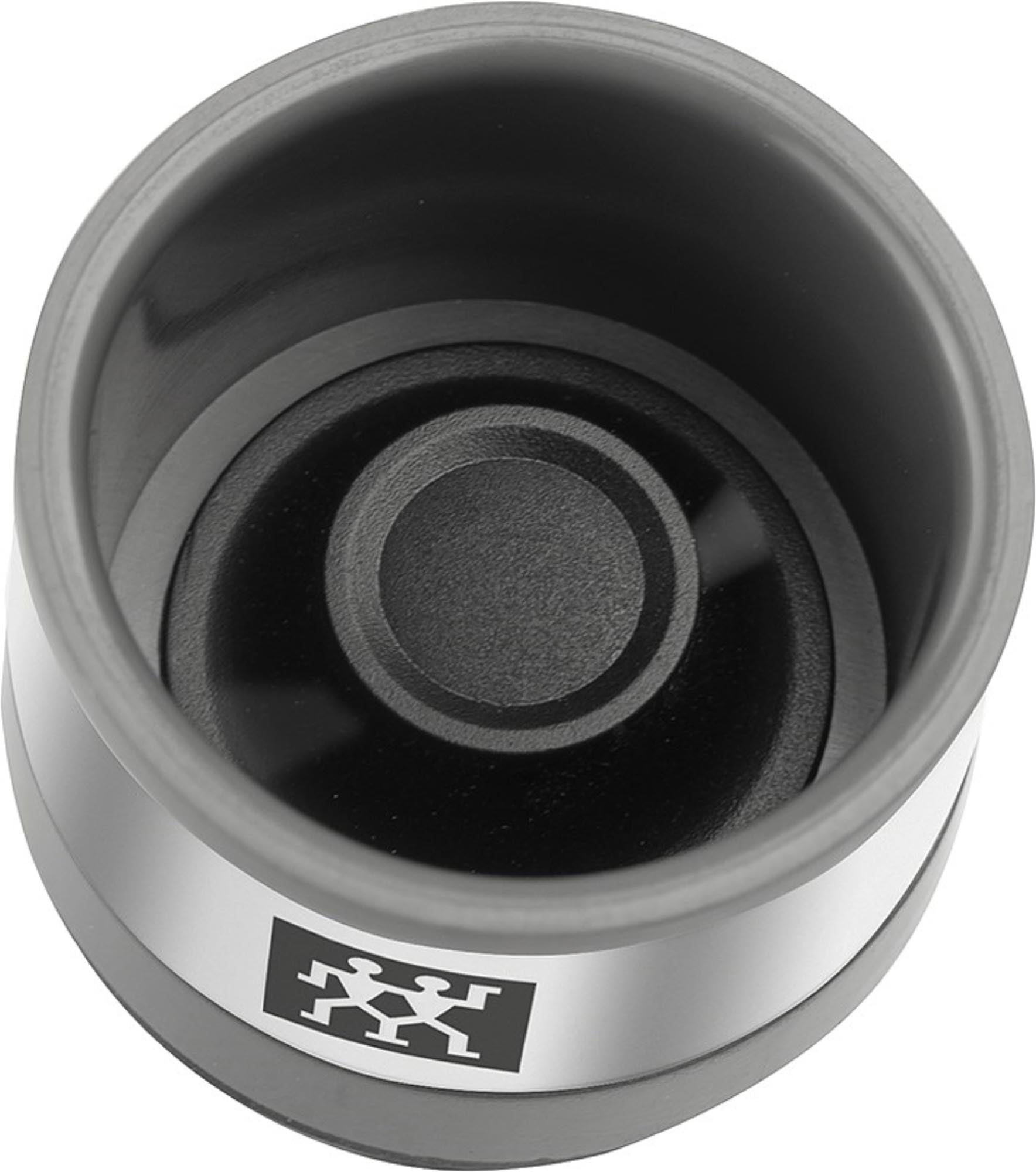 Grauer 3-teiliger Vakuum-Weinverschluss von Zwilling Kitchen, 3x3x4 cm, hält Wein länger frisch und bewahrt das Aroma.