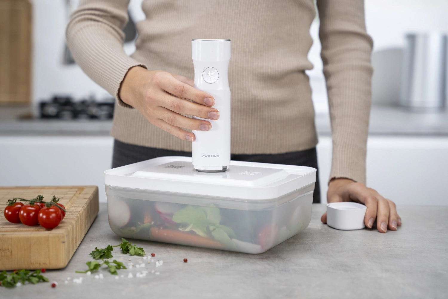 Vakuumbox L von Zwilling Kitchen, aus langlebigem Kunststoff, perfekt für die frische Aufbewahrung von Lebensmitteln, 2.0L, Maße: 21.4x14.4x12.8 cm.