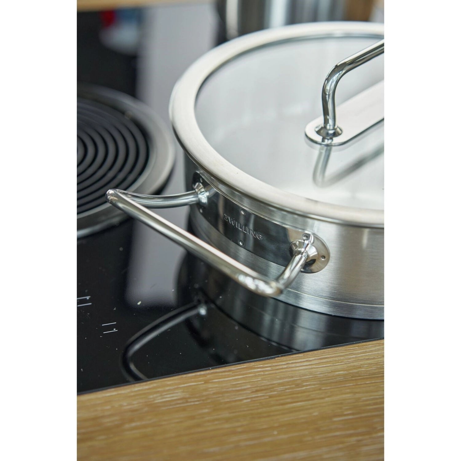 ZWILLING Pro Servierpfanne, 24 cm