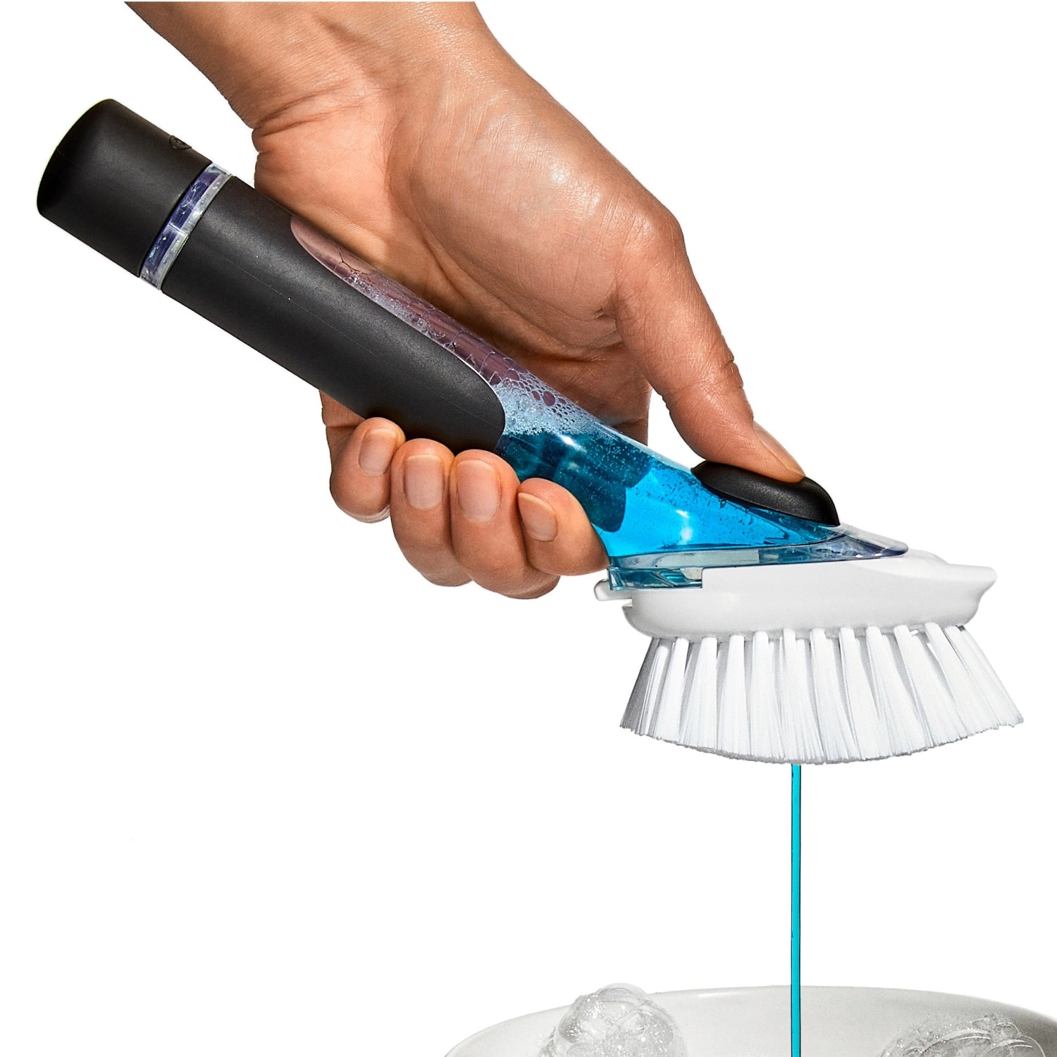 Effiziente OXO Good Grips Bürste mit integriertem Seifenspender, 23.6 cm, perfekt für müheloses Reinigen von Geschirr und Oberflächen.