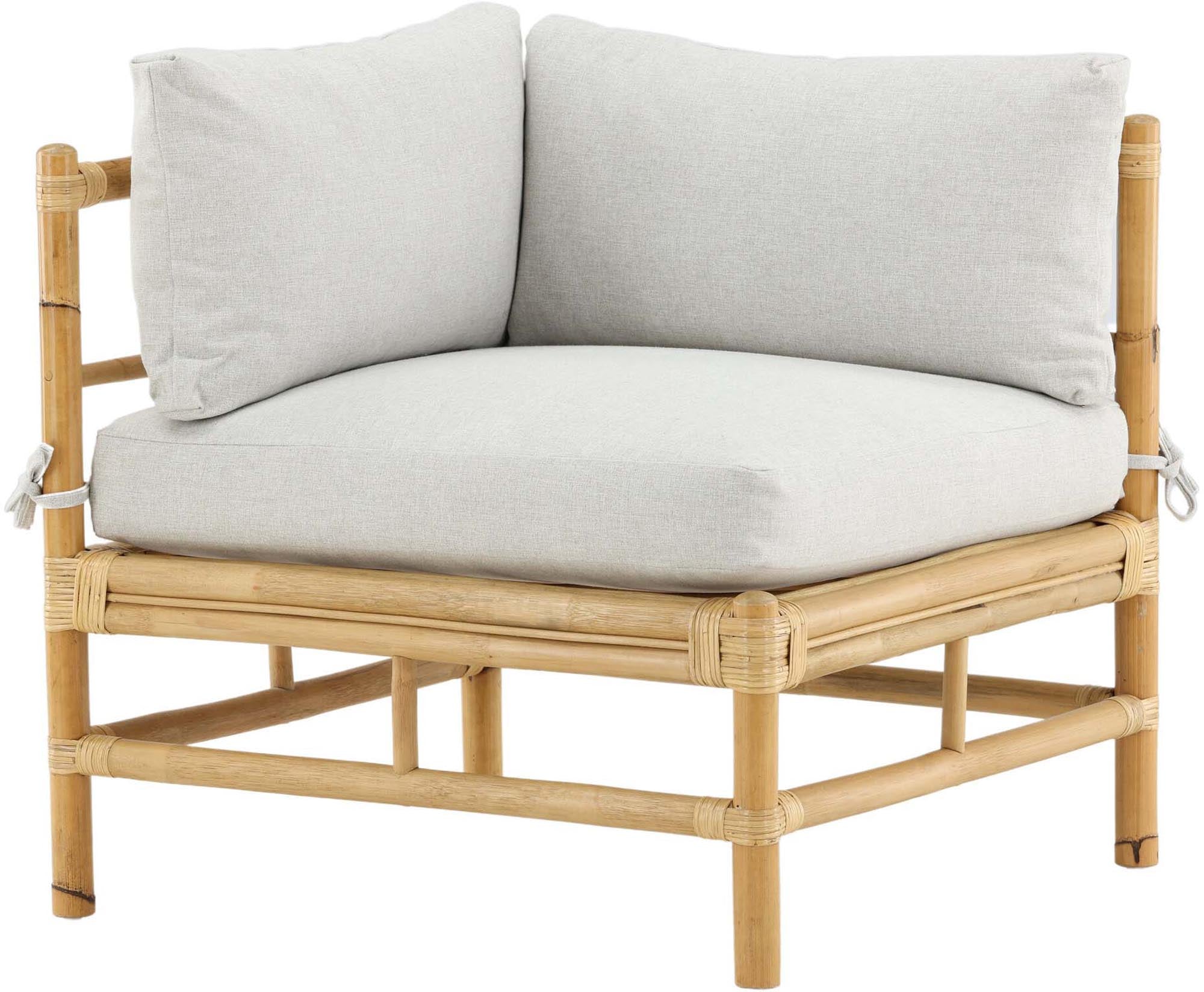 Elegantes Cane Ecksofa aus Rattan und Bambus, bietet Komfort und Stil. Perfekt für Wohnzimmer, leicht zu reinigen.