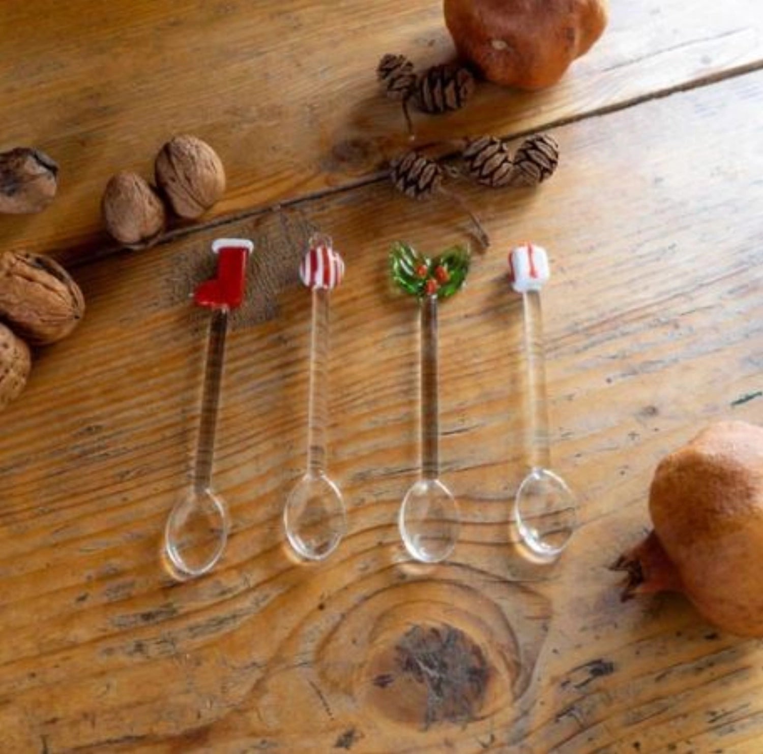 4er Set Teelöffel aus Glas, Weihnachtsmotive 1