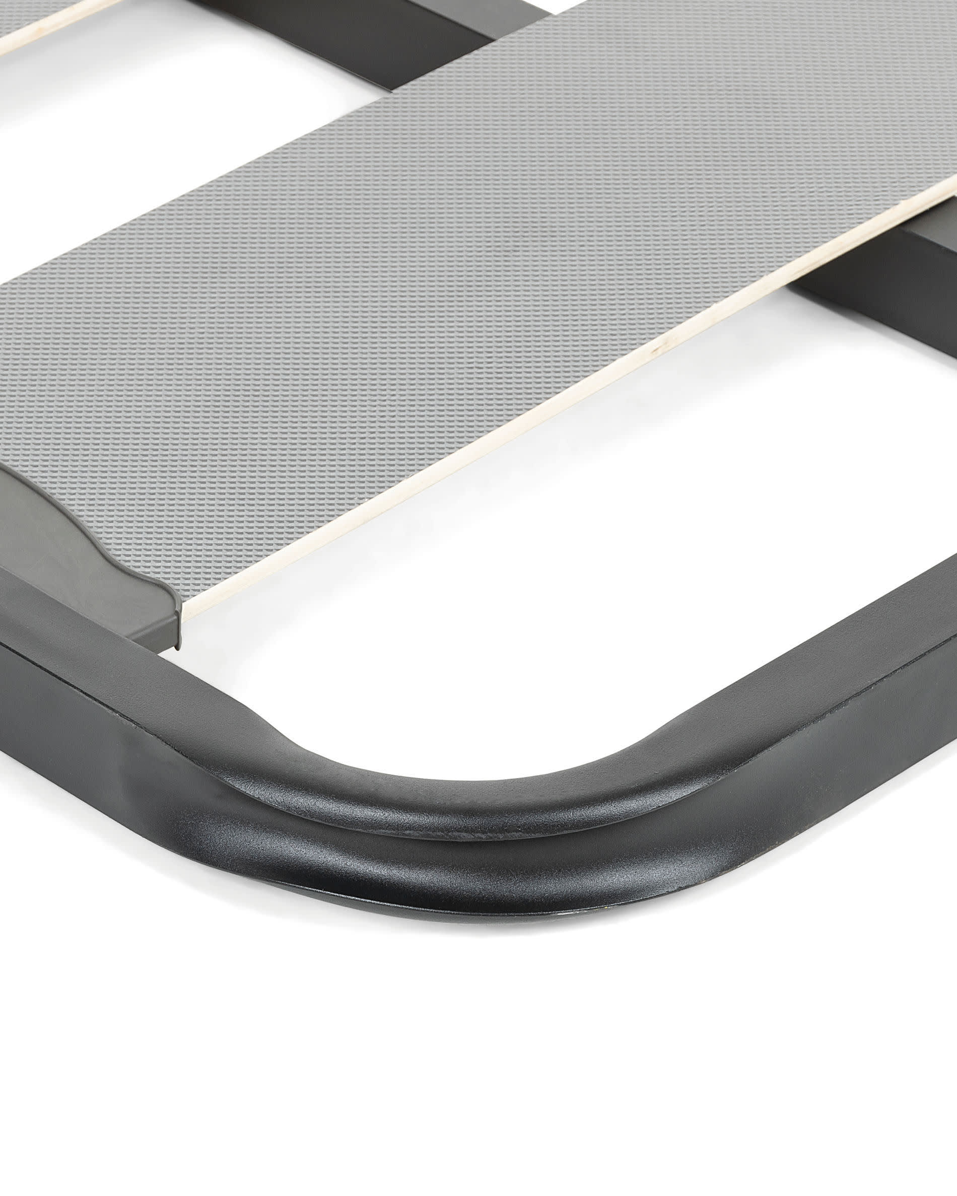 Das Talo Bettgestell 135x190 cm von Kave Home kombiniert modernes Design mit Funktionalität für Ihr Schlafzimmer.