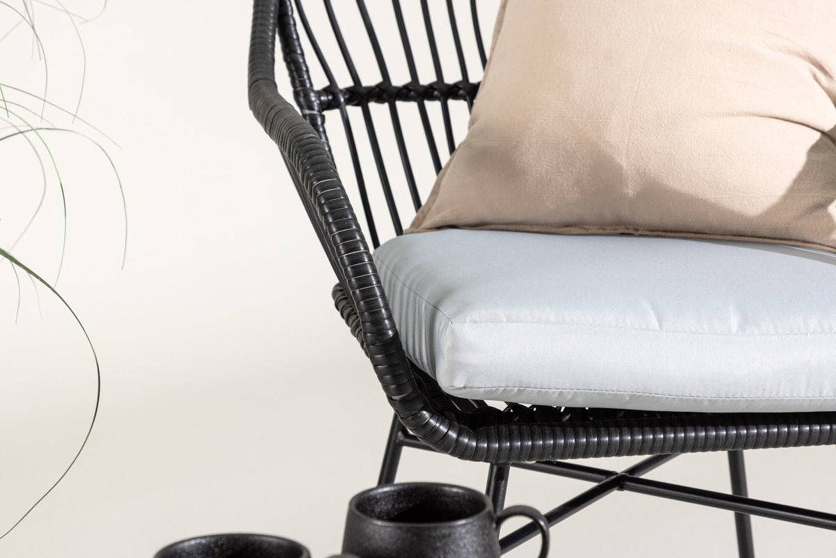Viga Lounge Outdoorset ⌀40cm in Schwarz präsentiert im Onlineshop von KAQTU Design AG. Loungeset ist von Venture Home