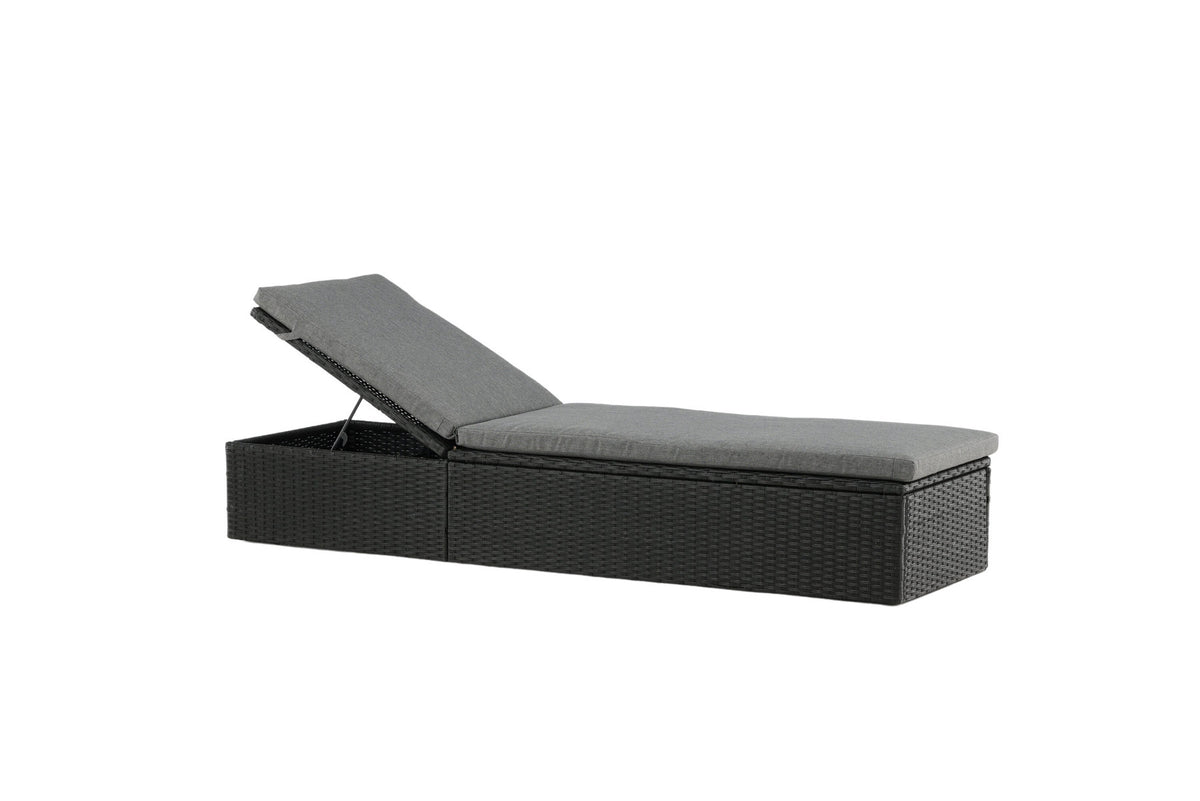 Quad Sonnenlounge in Schwarz präsentiert im Onlineshop von KAQTU Design AG. Liegestuhl ist von Venture Home