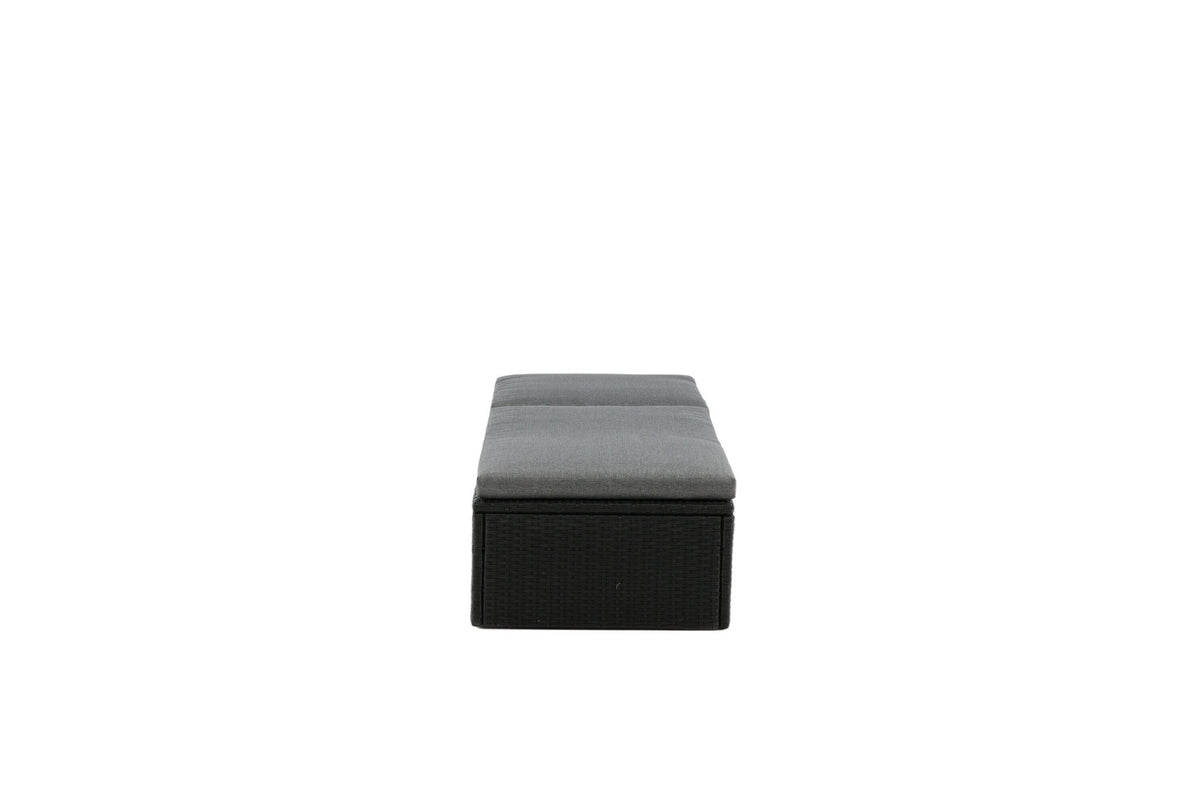 Quad Sonnenlounge in Schwarz präsentiert im Onlineshop von KAQTU Design AG. Liegestuhl ist von Venture Home