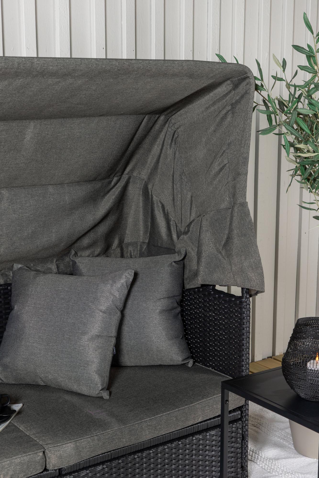 Nopy Sun Lounge in Schwarz präsentiert im Onlineshop von KAQTU Design AG. Loungeset ist von Venture Home