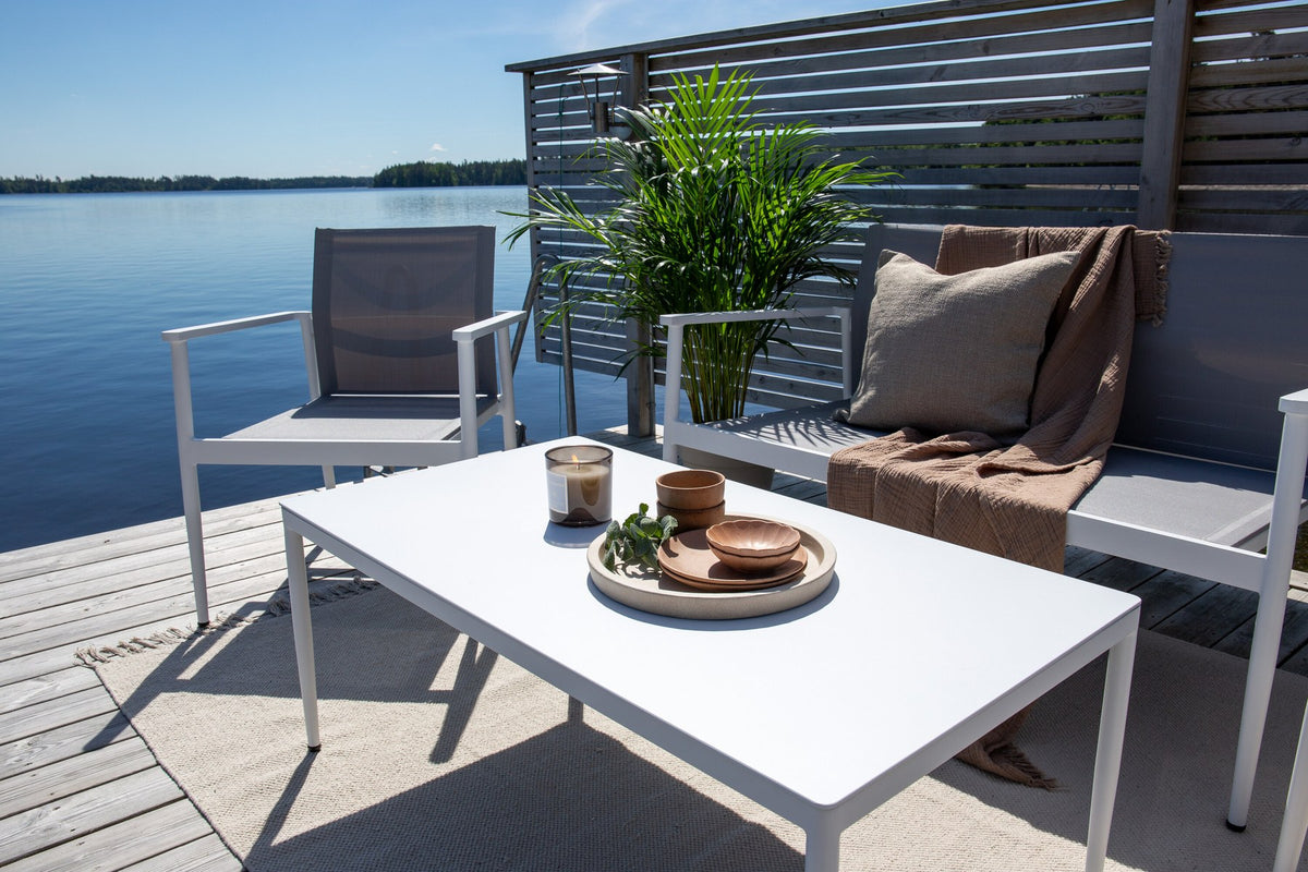 Weisses Break Sofa Outdoorset von Venture Home mit Aluminiumrahmen und grauem Textilene-Bezug, Loungeset für den Aussenbereich