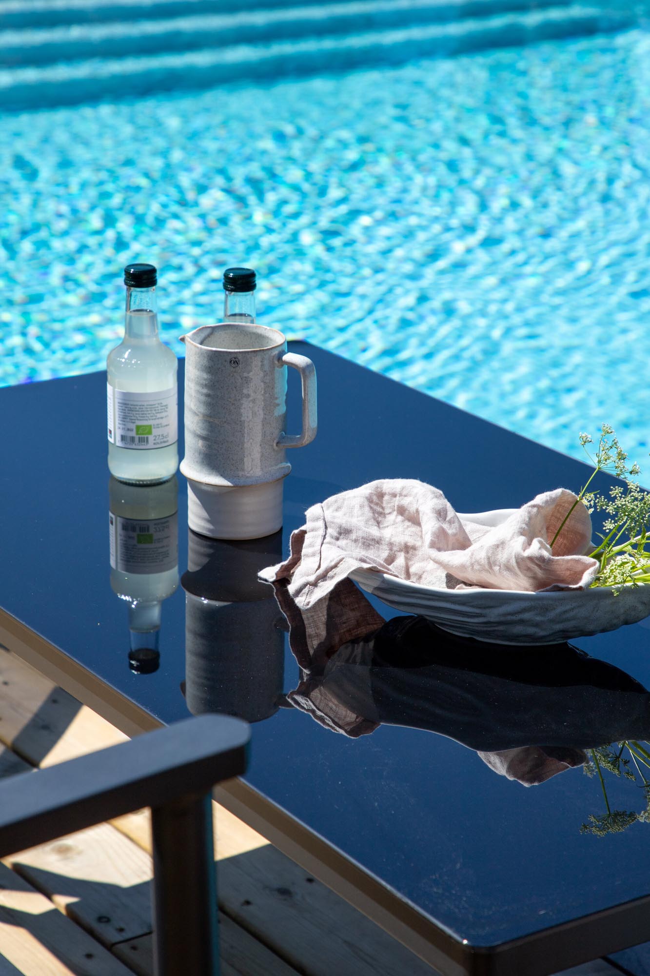 Stylisches Break Sofa Outdoorset 90cm von Venture Home: Langlebig, komfortabel und ideal für Balkon, Terrasse und Garten.