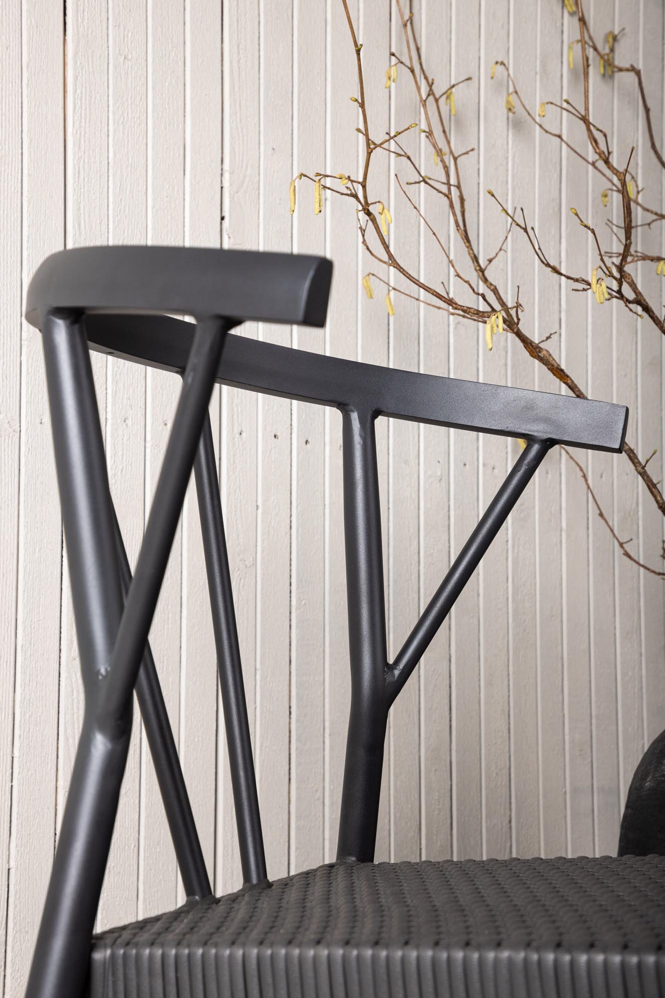 Stina Stuhl von Venture Home: Stilvoller Sitzkomfort für draussen.