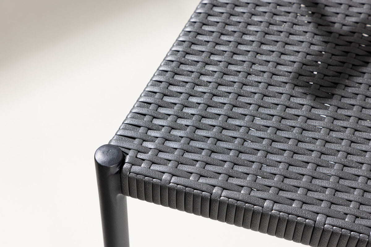 Stina Stuhl in Schwarz präsentiert im Onlineshop von KAQTU Design AG. Gartenstuhl ist von Venture Home
