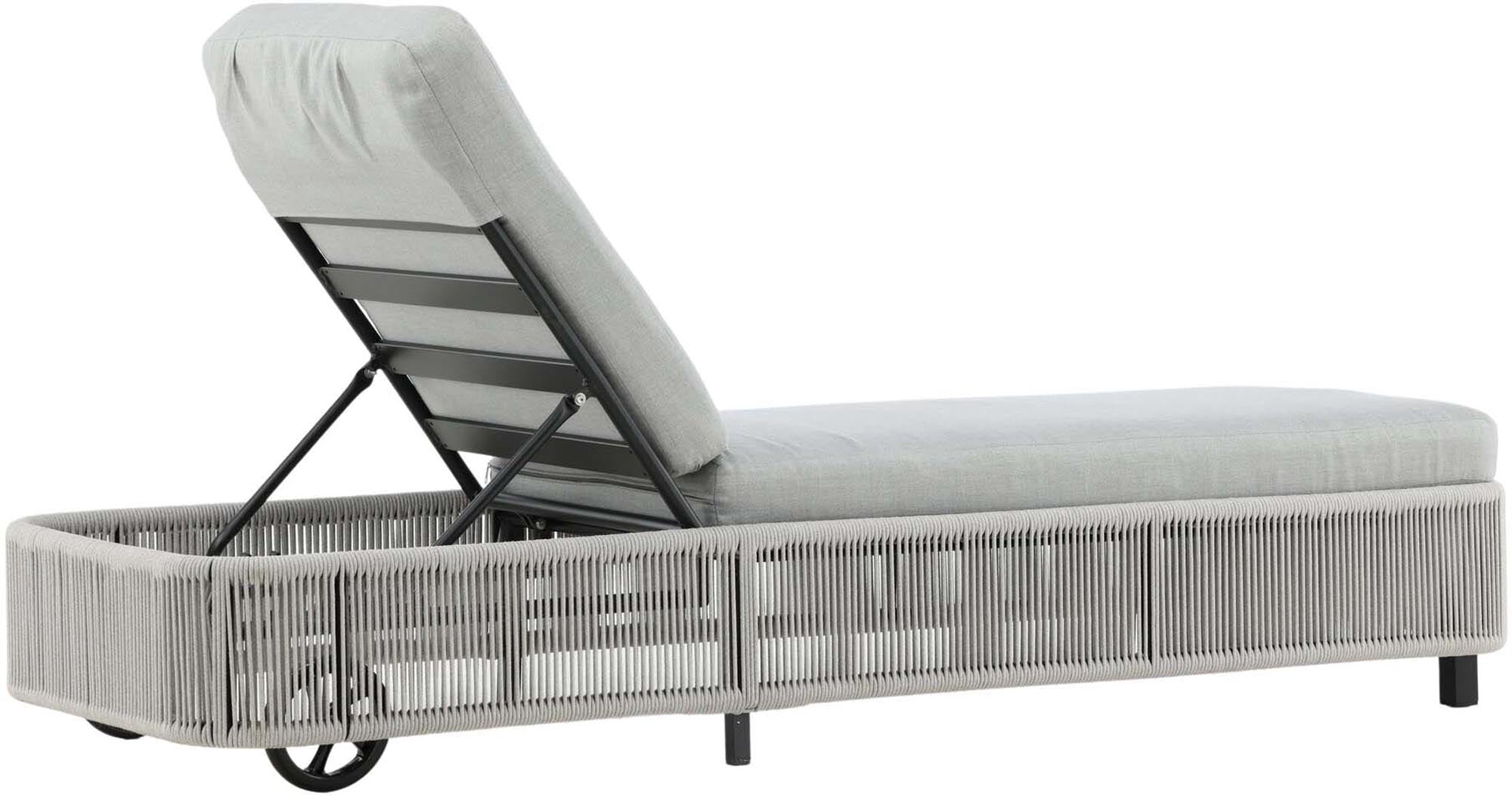 Erleben Sie stilvolle Entspannung im Freien mit der Virya Sun Lounge von Venture Home. Wetterfest, verstellbar und mobil – ideal für jeden Außenbereich!