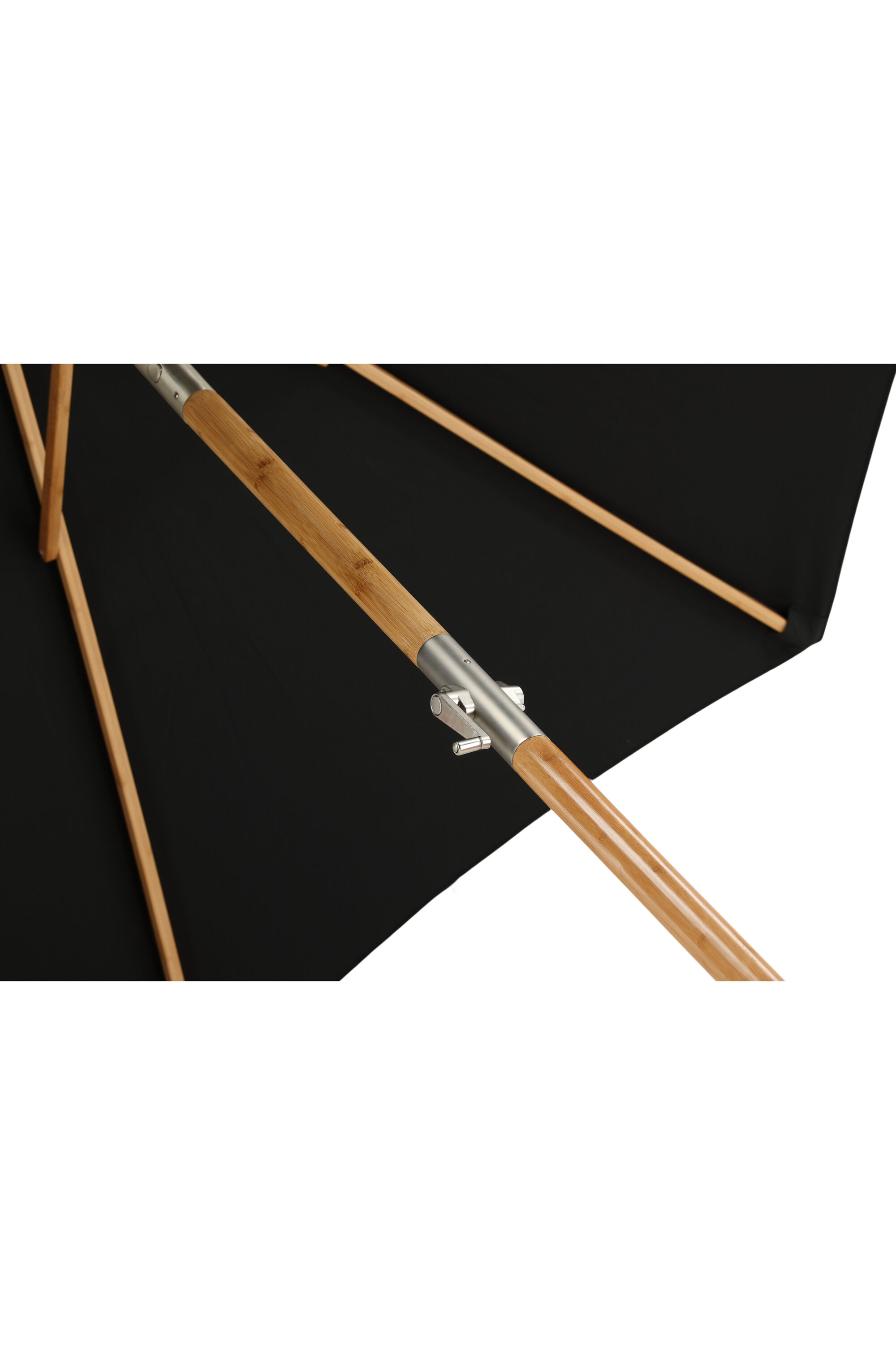 Cerox Sonnenschirm in Schwarz präsentiert im Onlineshop von KAQTU Design AG. Sonnenschirm ist von Venture Home